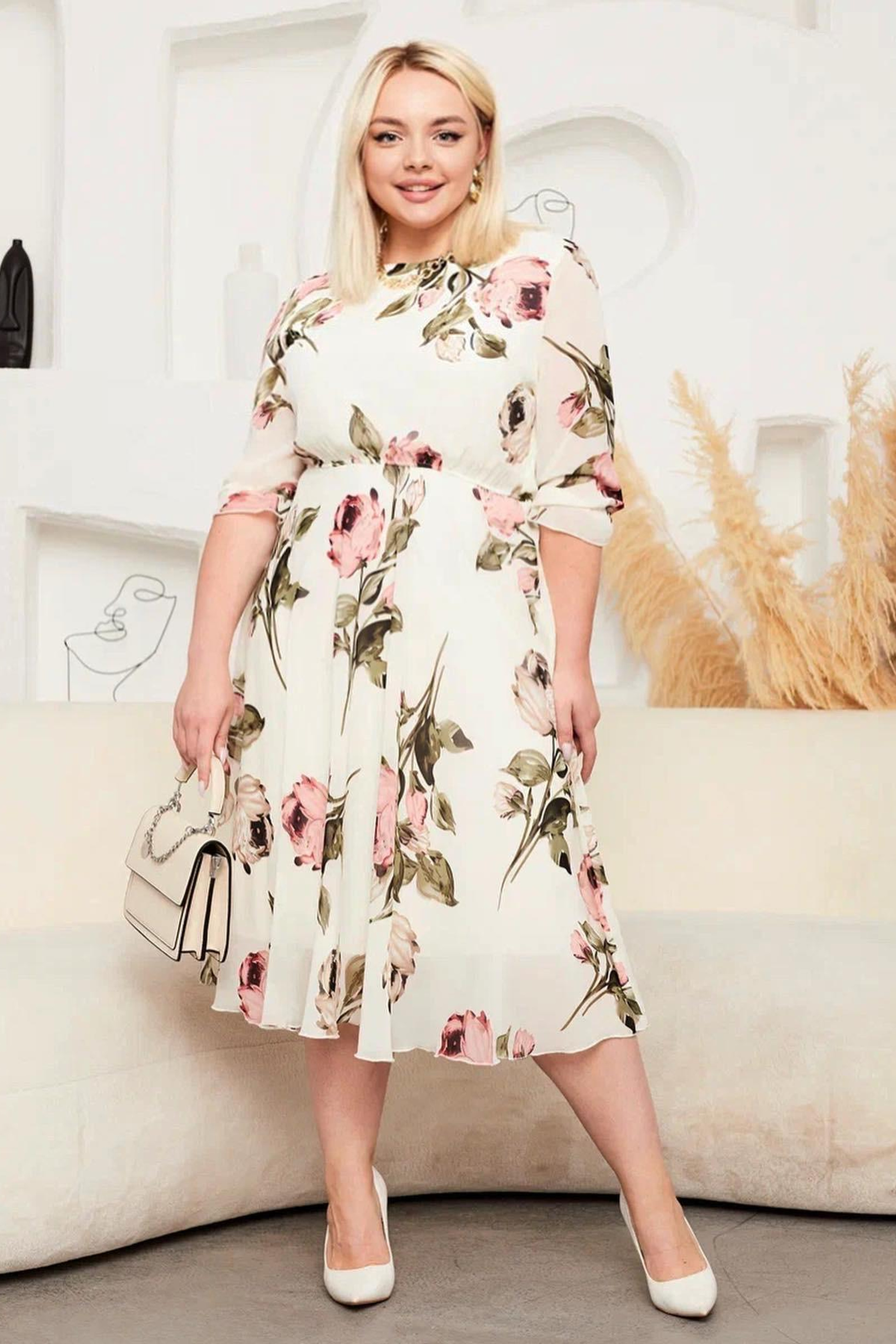 Модель plus size для предметной съемки Софья Г. Москва | Sale Easy