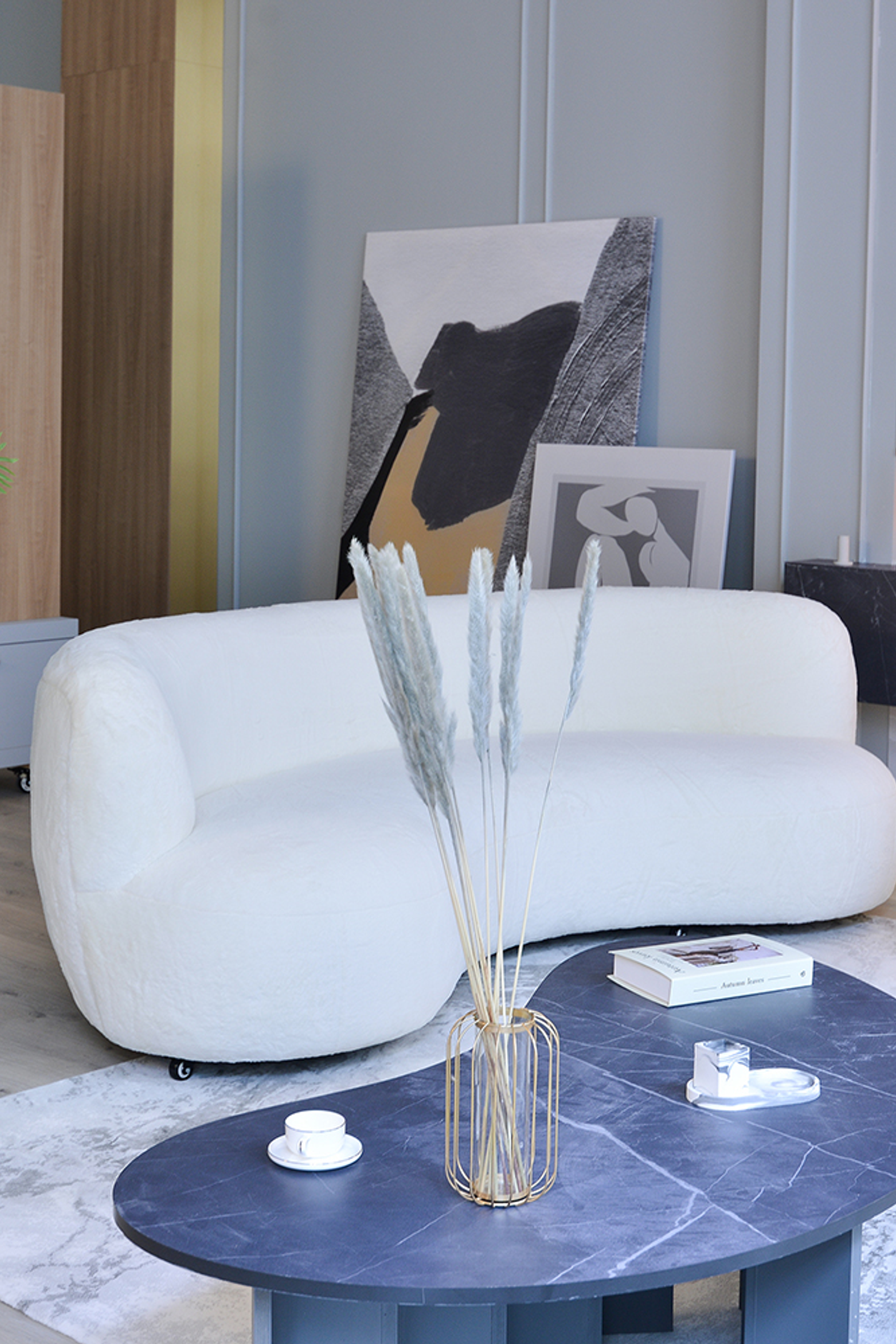 Студия для предметной съемки CROSS — Saturday Москва | Sale Easy