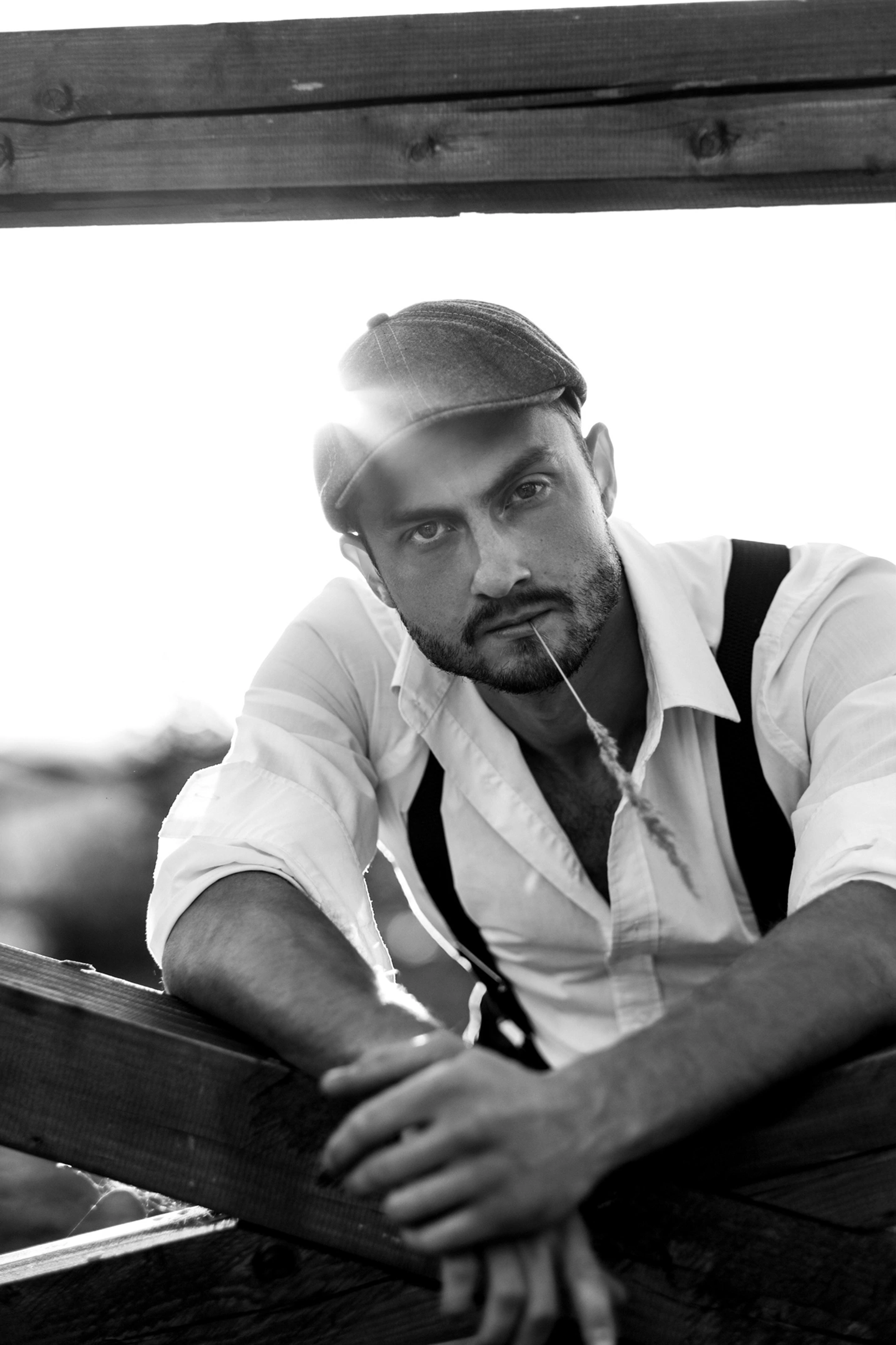 Модель для предметной съемки Влад Н.Н.| Sale Easy