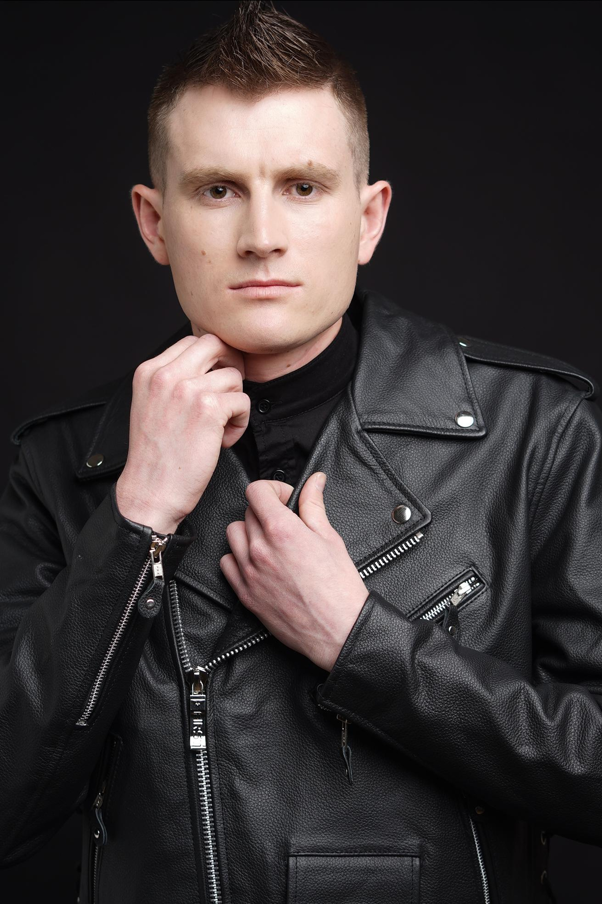 Модель для предметной съемки Александр Г.Москва | Sale Easy