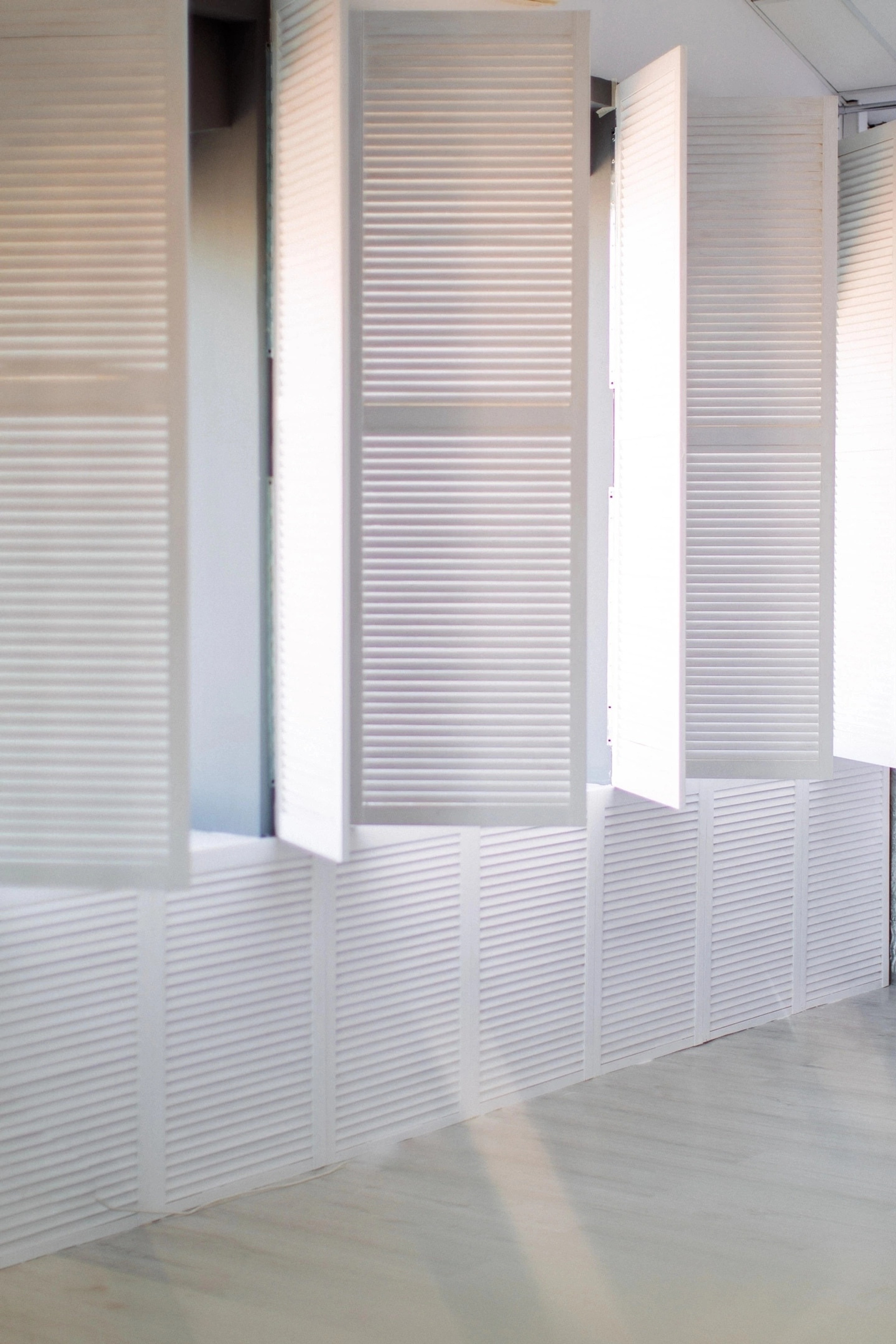 Студия Zinger studio Грей для предметной съемки Подольск |Sale Easy