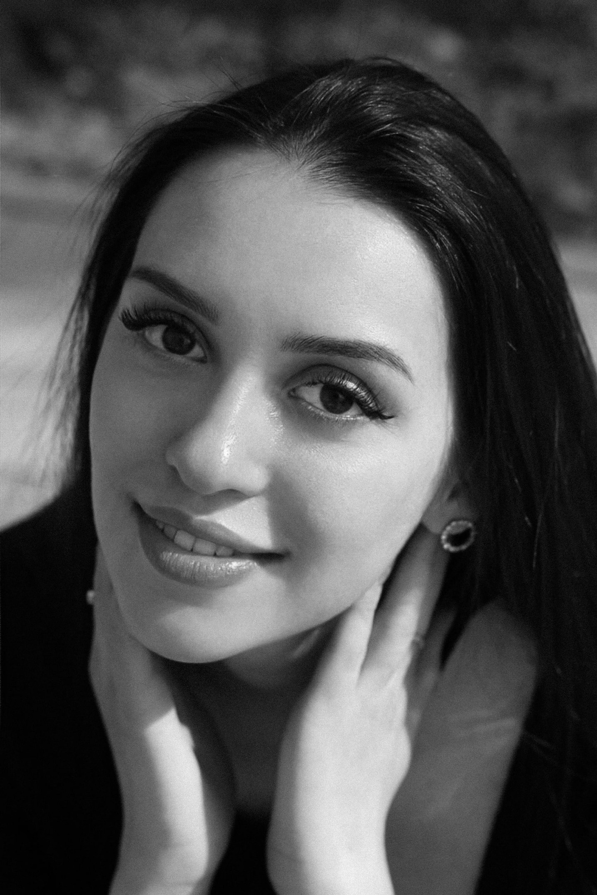 Модель для предметной съемки Юлия А. Н.Новгород| Sale Easy