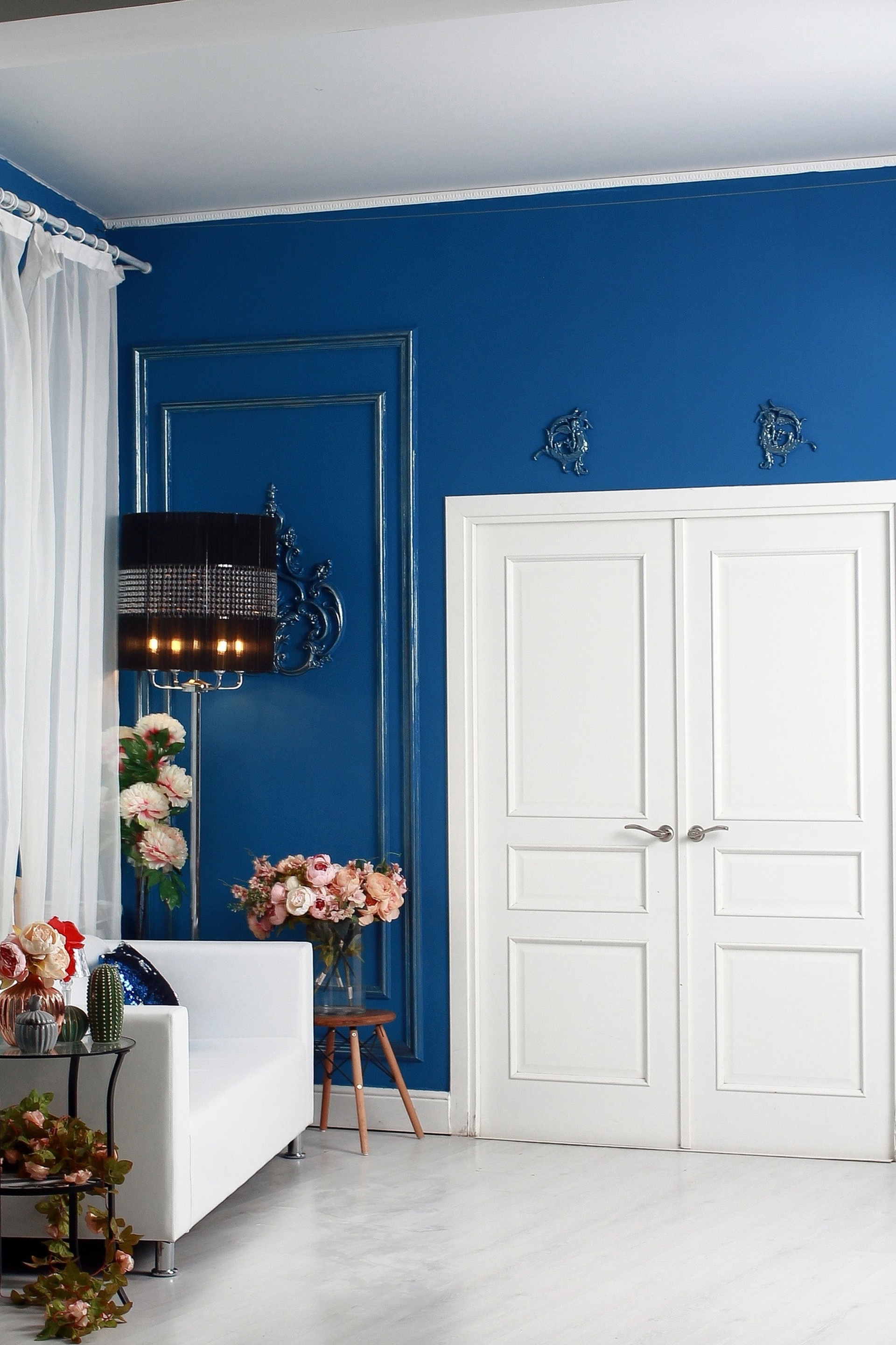 Студия Крылья для предметной съемки Сочи|Sale Easy