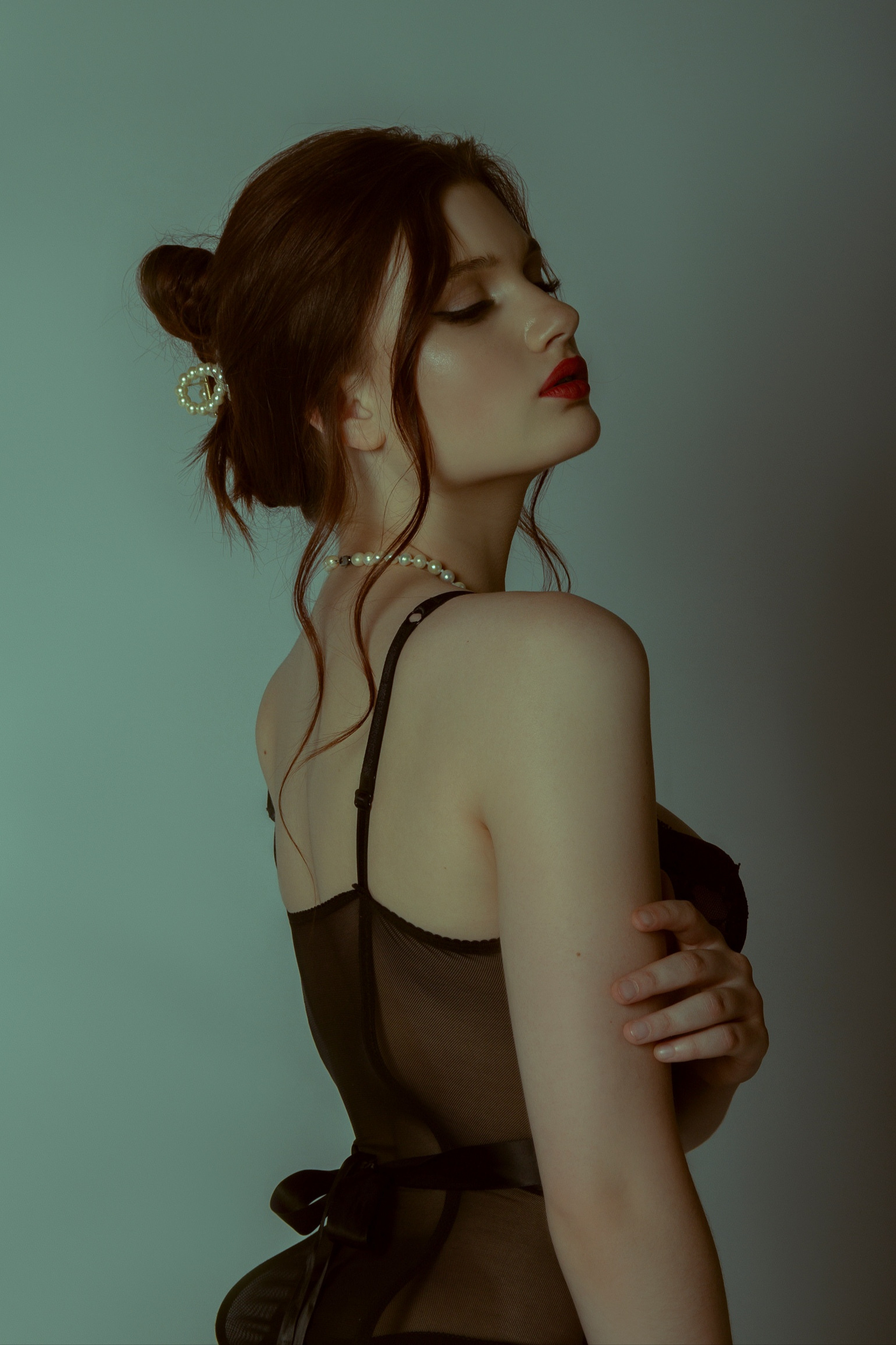 Модель для предметной съемки София 1 Н.Новгород | Sale Easy