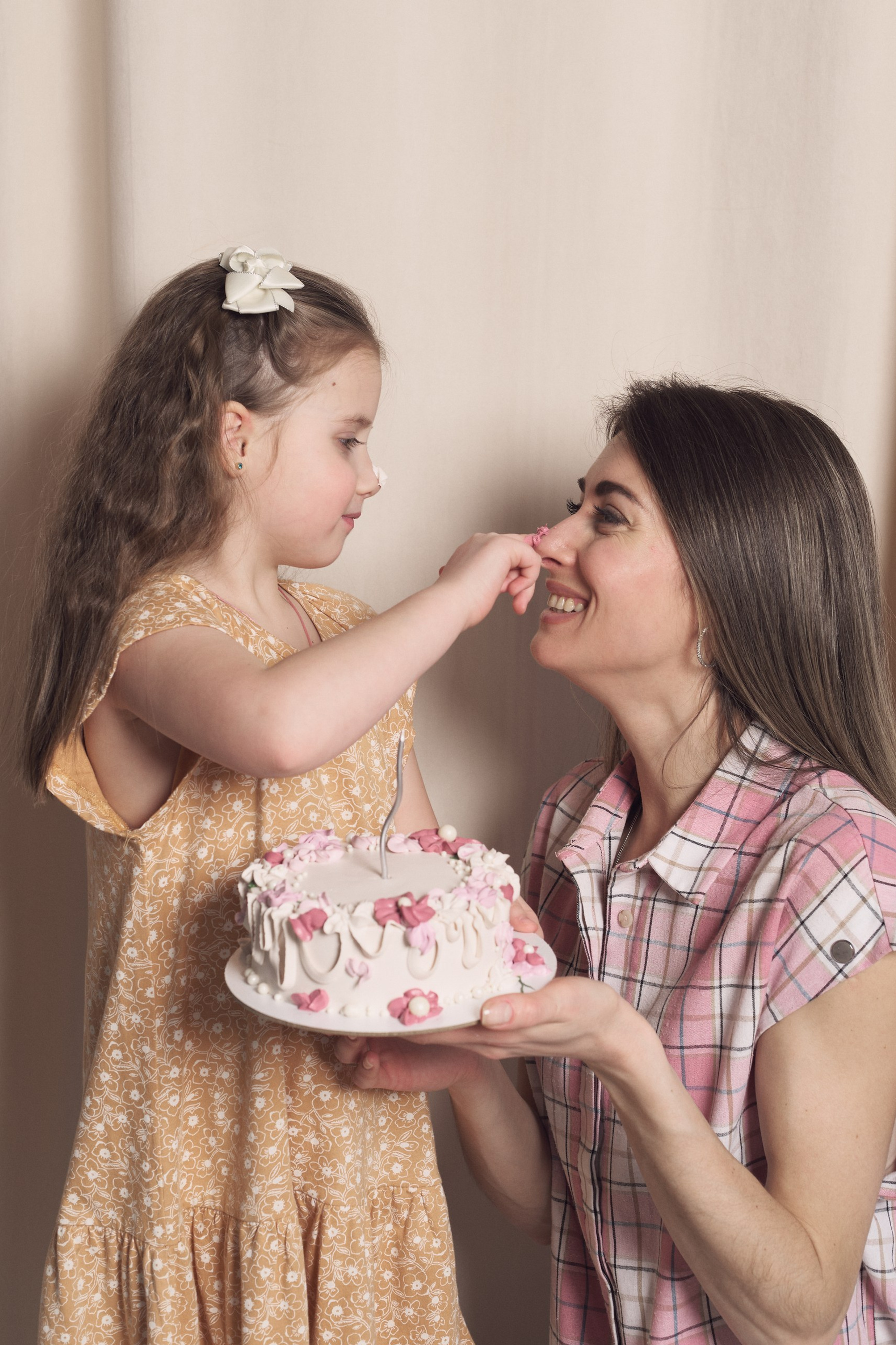 Модель для предметной съемки Арина id 25 745 НН|Sale Easy