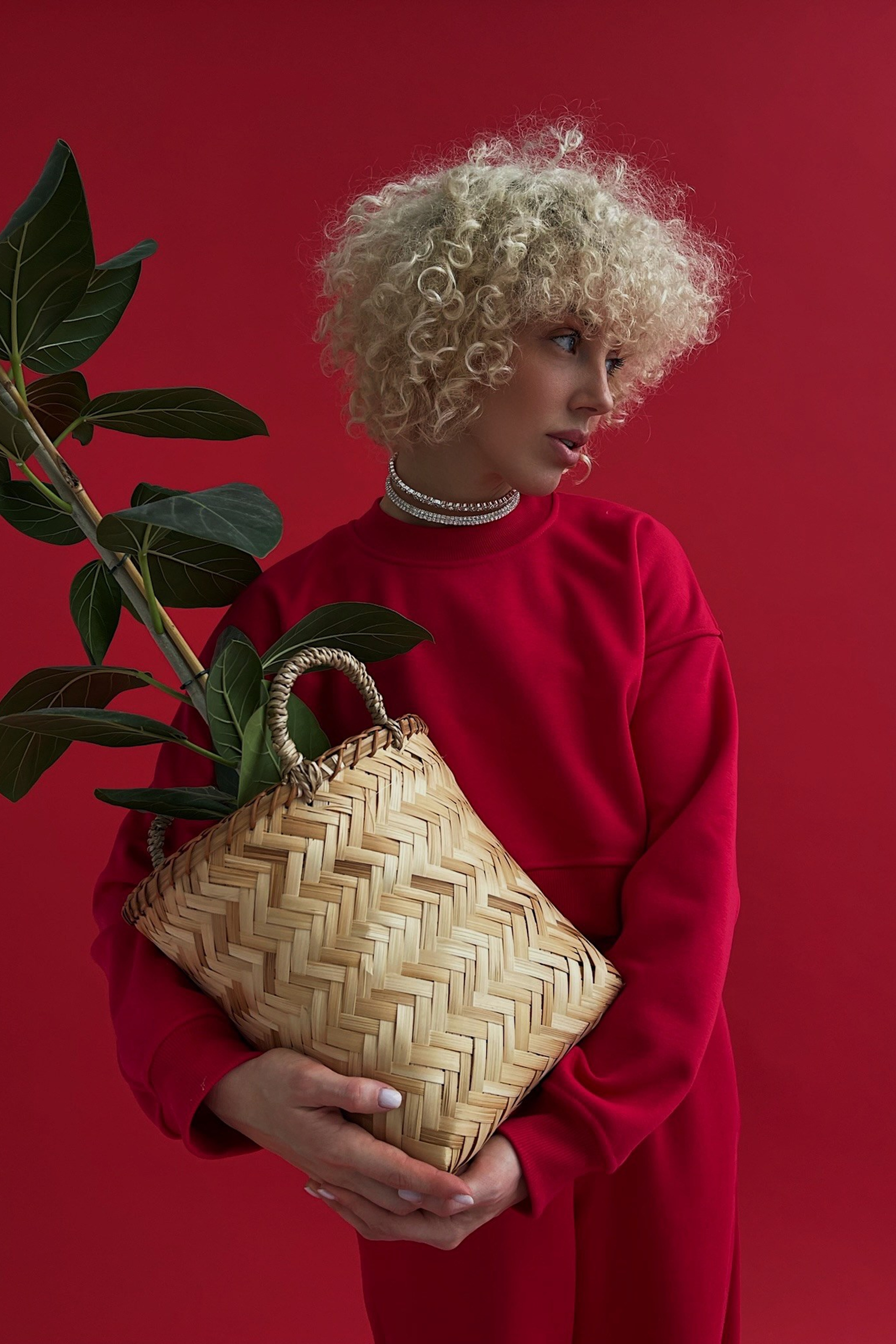 Модель для предметной съемки Таня Н.Н.| Sale Easy