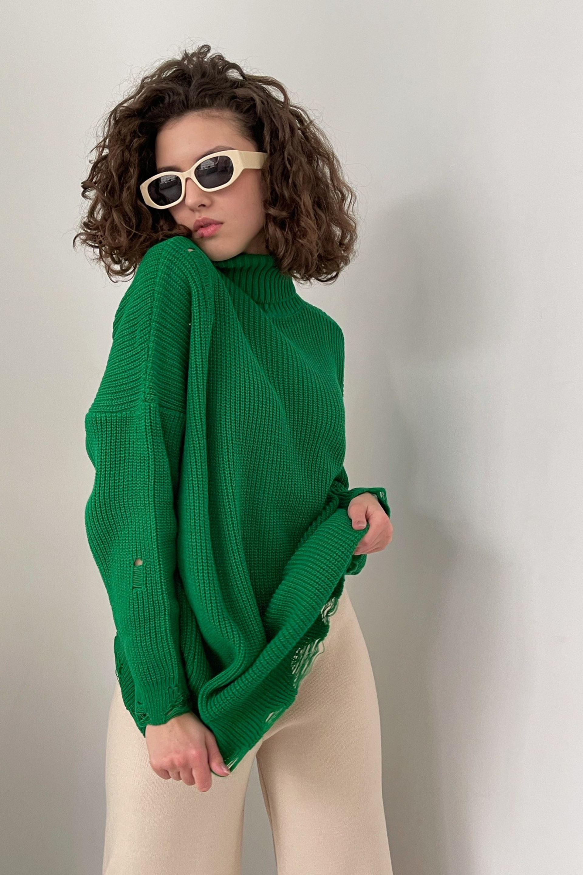 Модель для предметной съемки Анна Ш. С.-Пб| Sale Easy