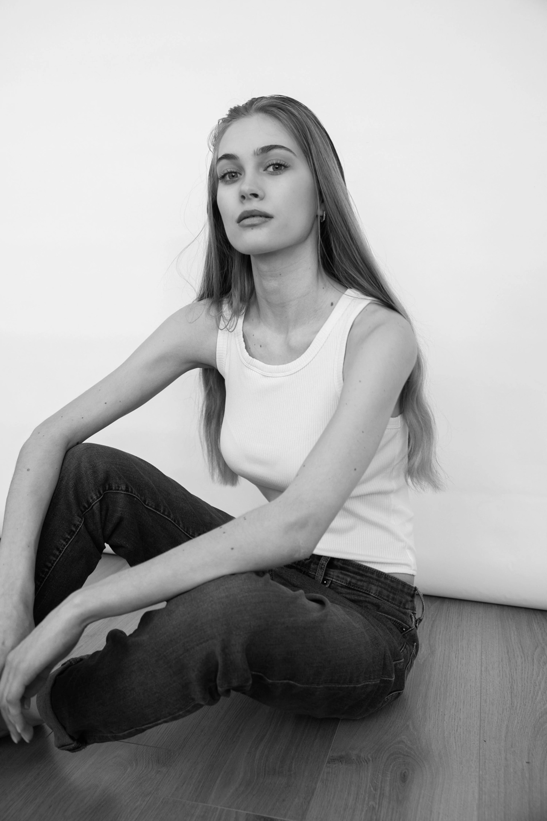 Модель для съемки фото для маркетплейса Полина Ж Н.Новгород |Sale Easy