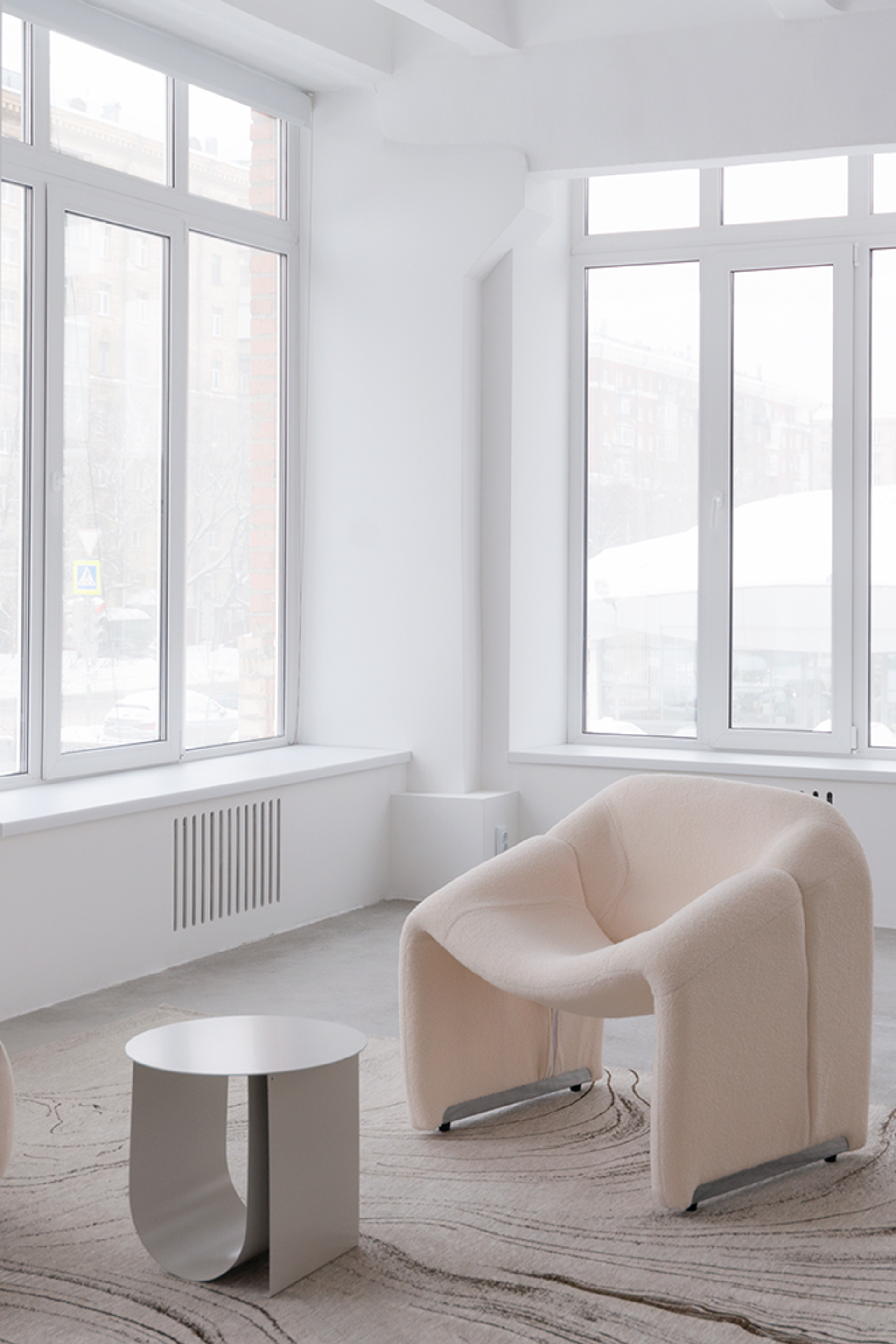 CROSS  — Room № 206