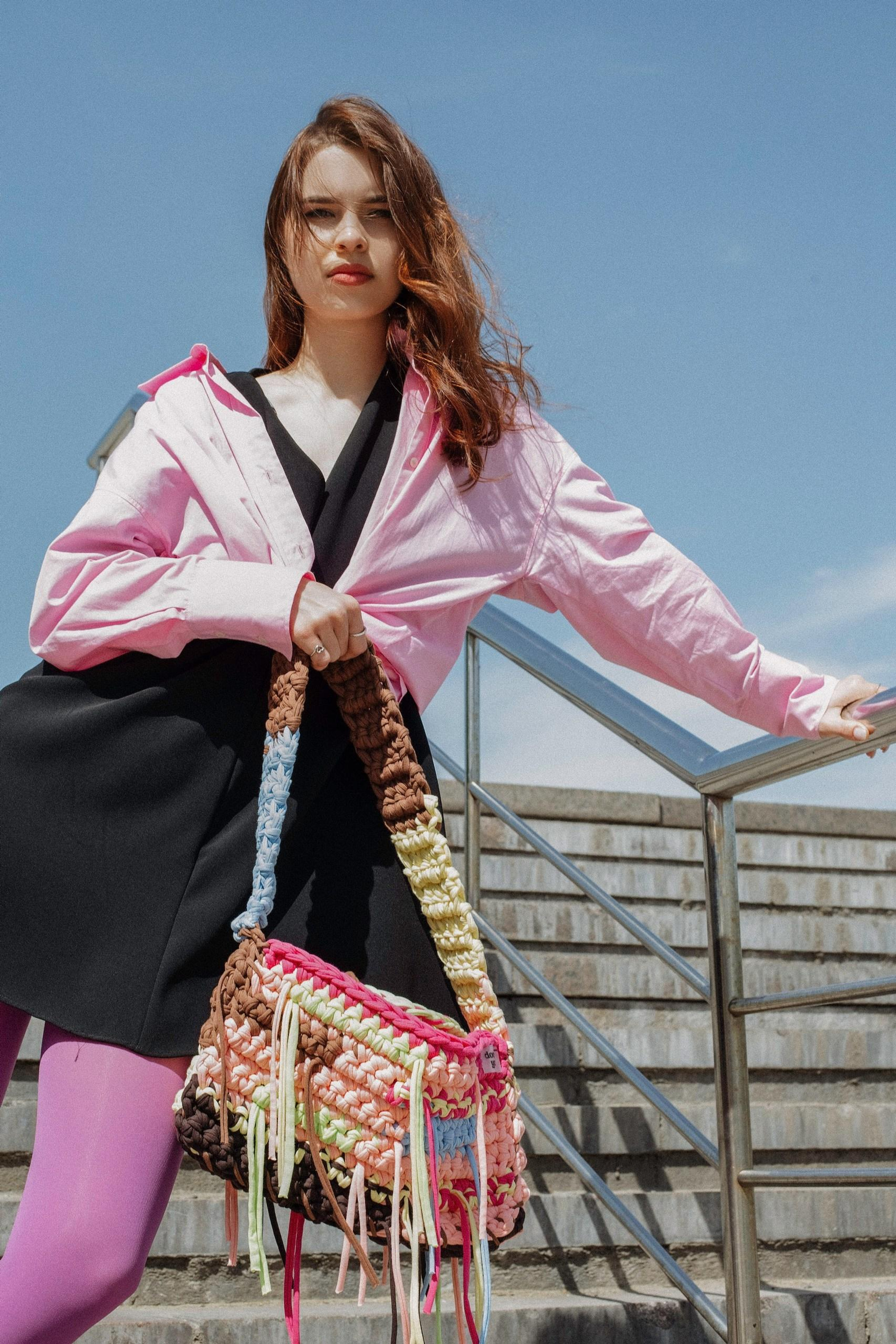 Модель для предметной съемки Юлия Е Казань| Sale Easy