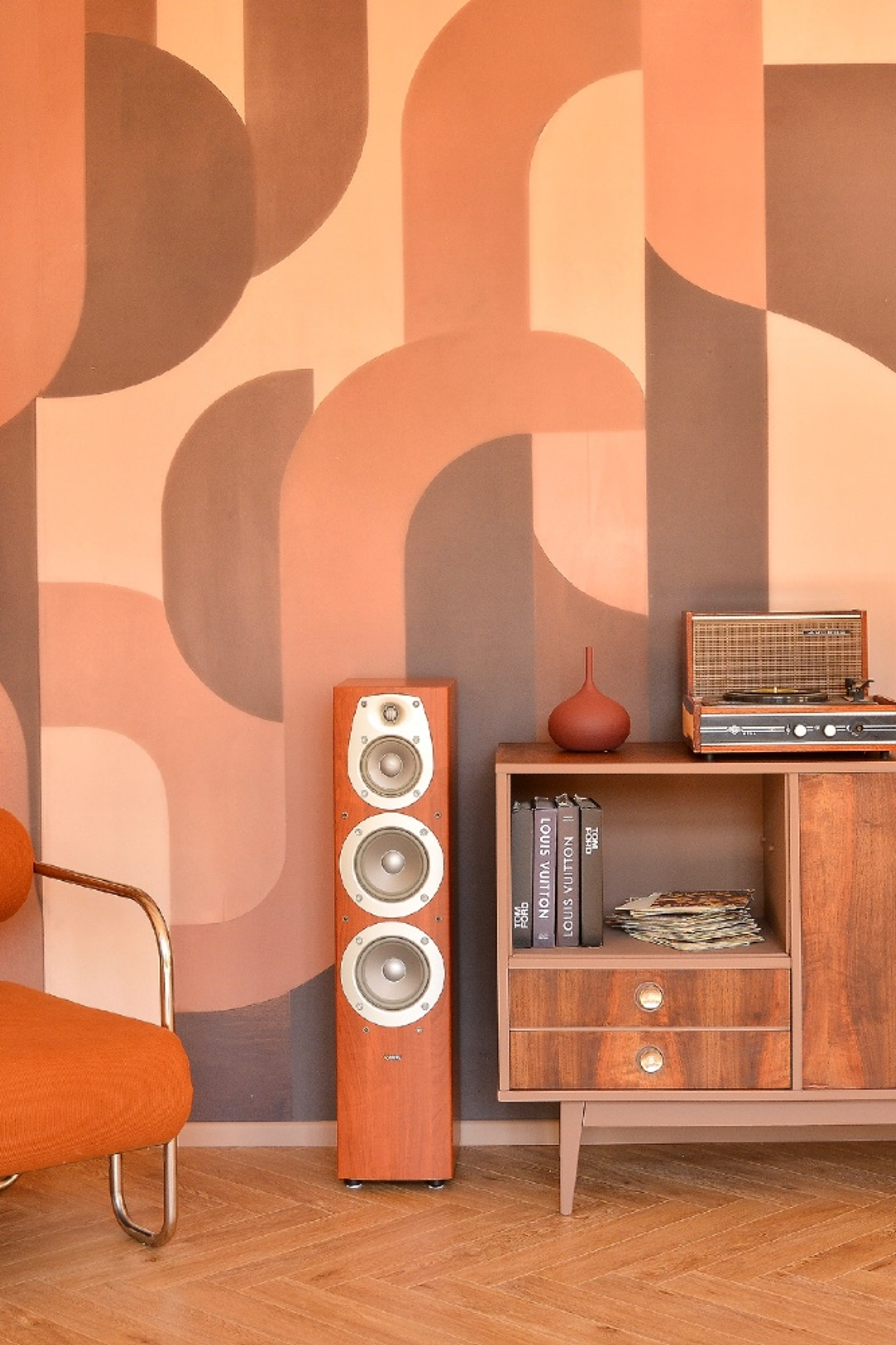 Студия для предметной съемки CROSS — Room 201 Москва | Sale Easy