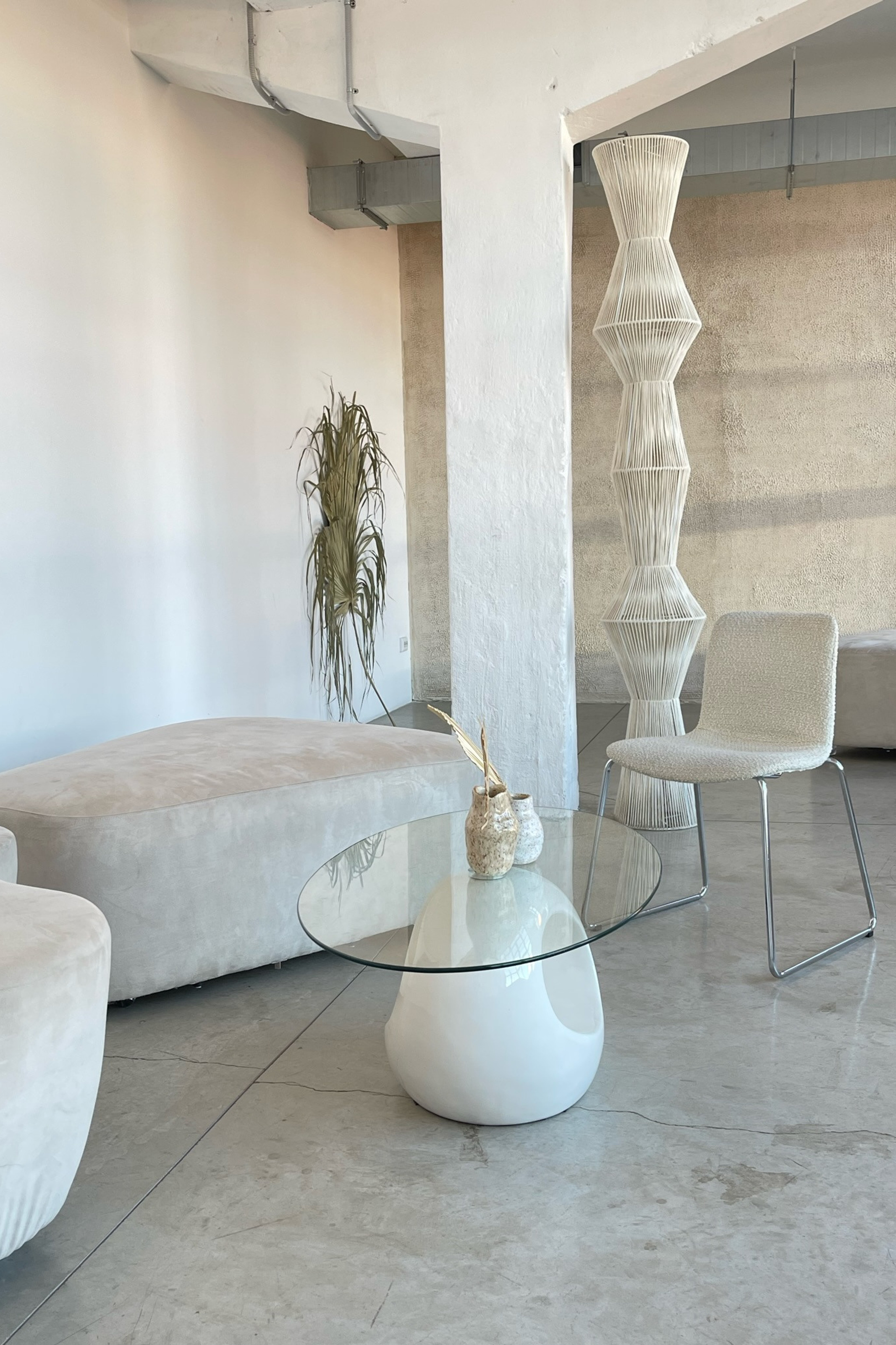 Студия UNITY STUDIO — зал Белый для предм. съемки С.-Пб|Sale Easy