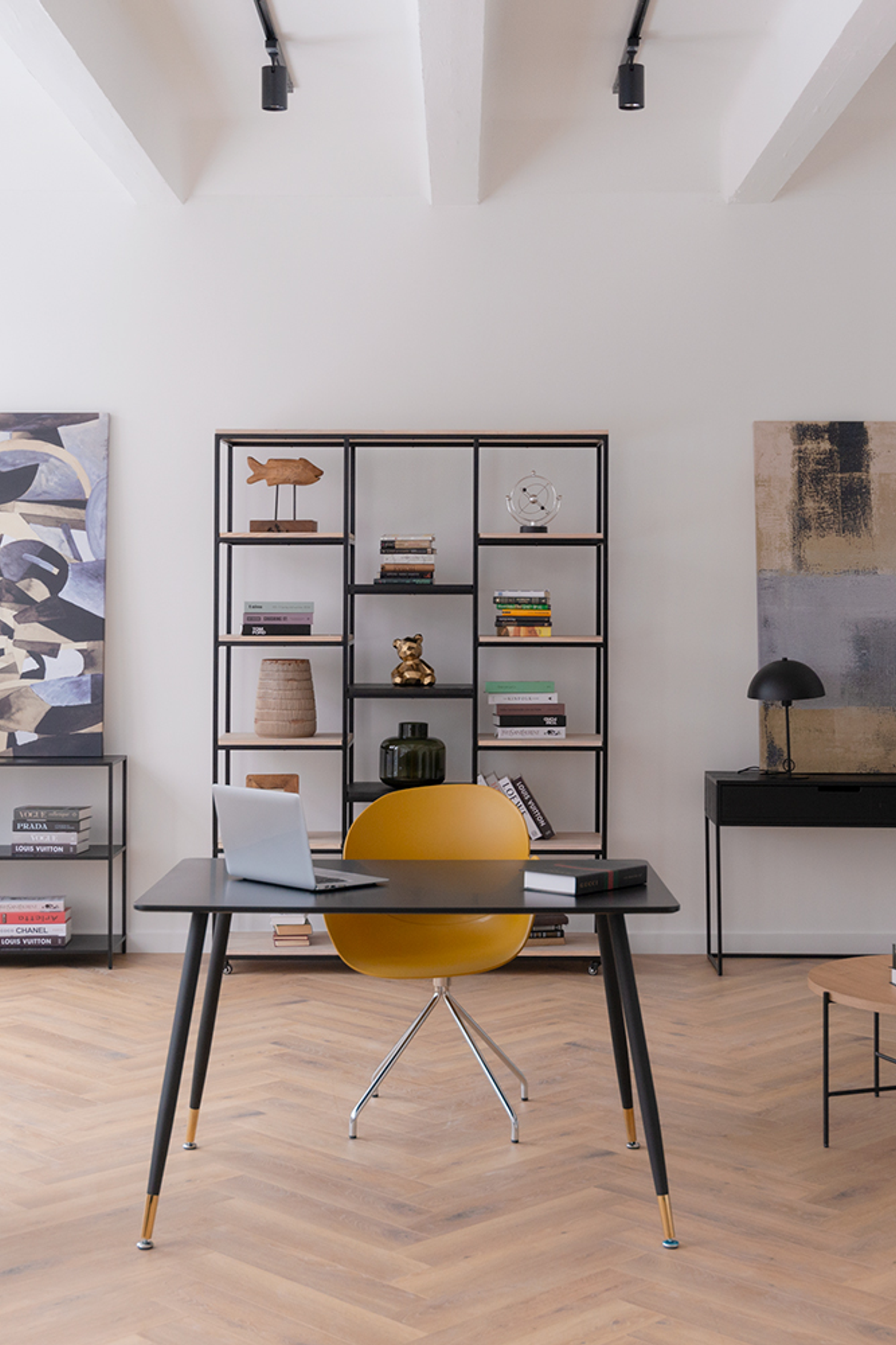 CROSS   — Room № 203