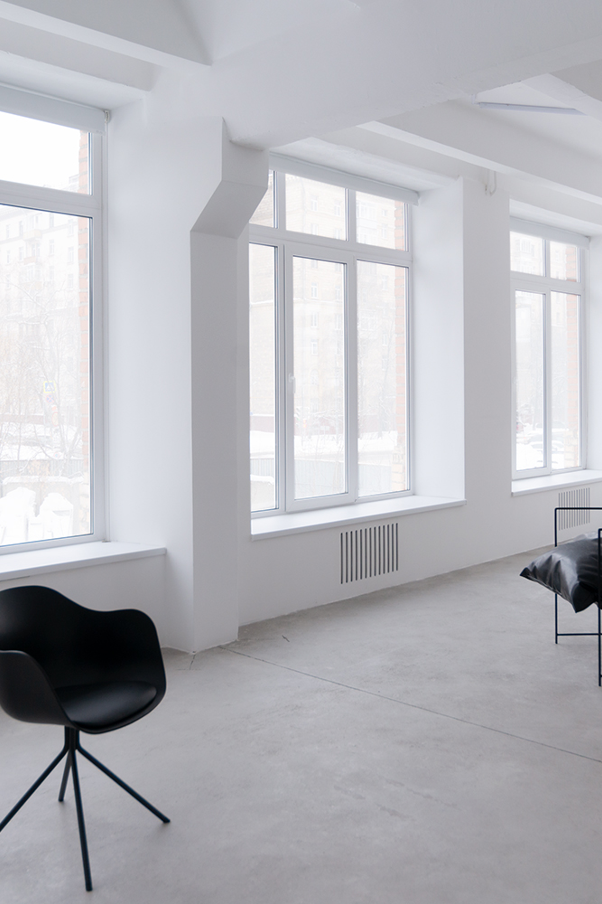 CROSS  — Room № 206