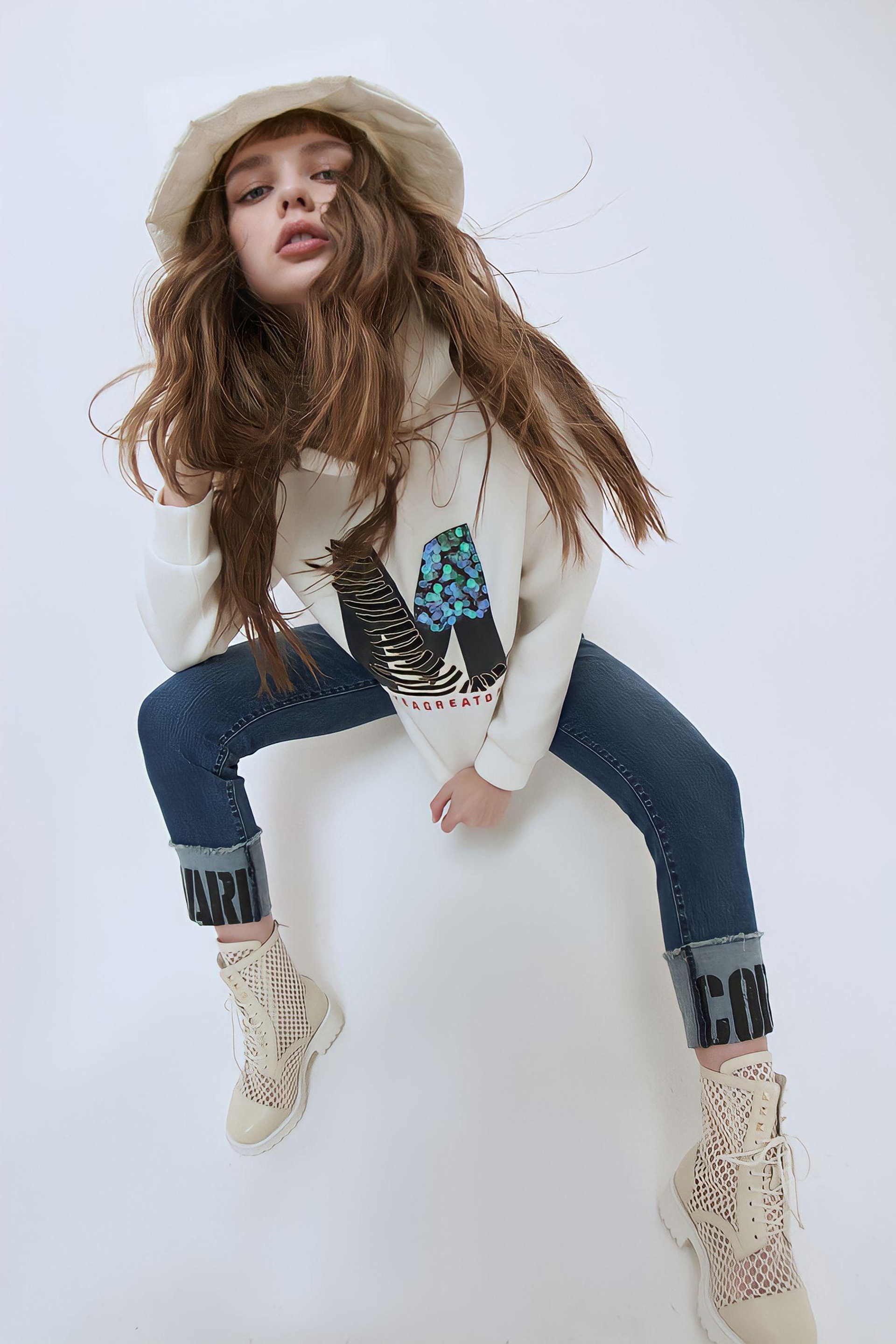 Модель для предметной съемки Екатерина Ж. Москва| Sale Easy