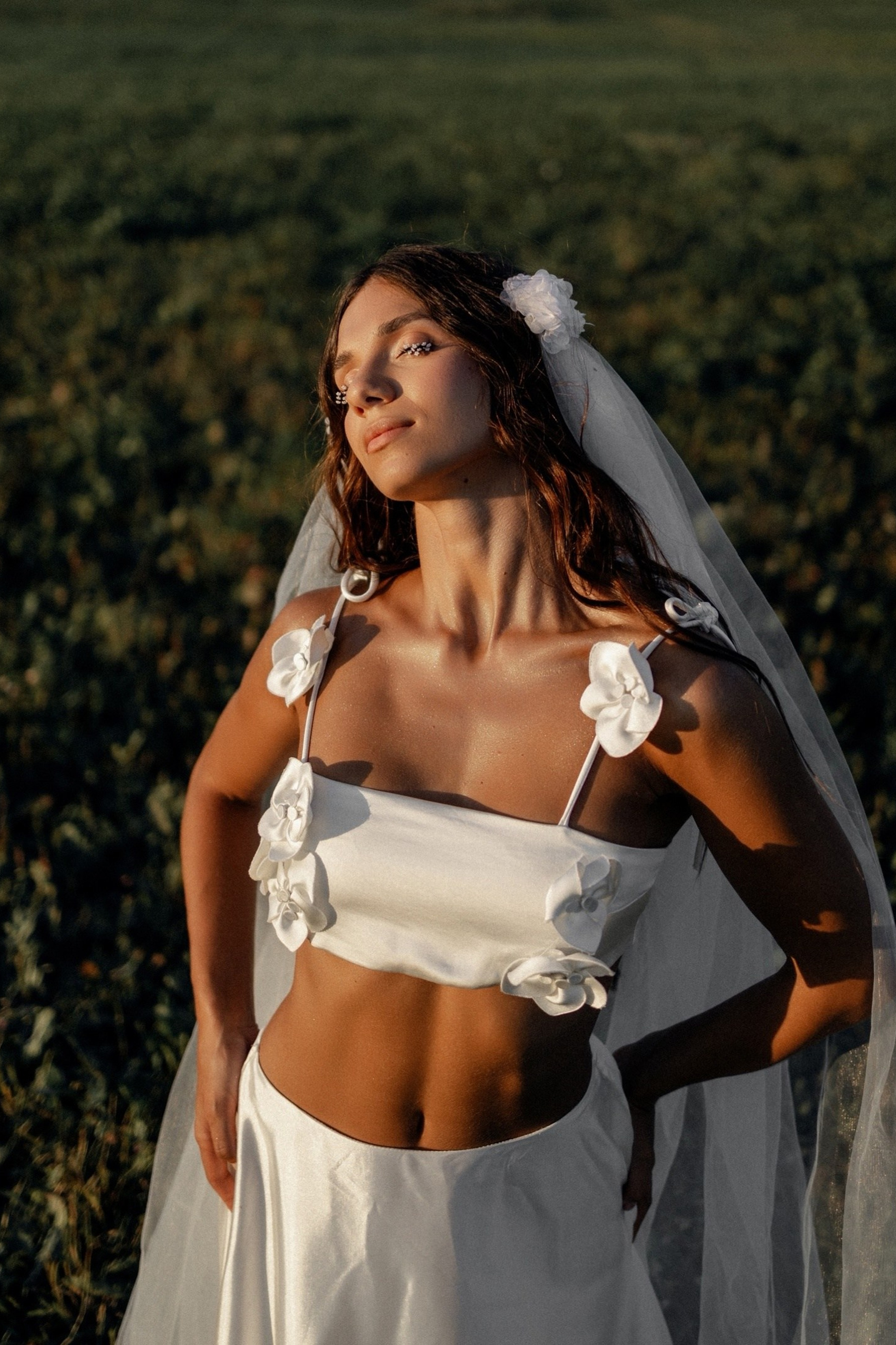 Модель для предметной съемки Альбина С.-Пб| Sale Easy