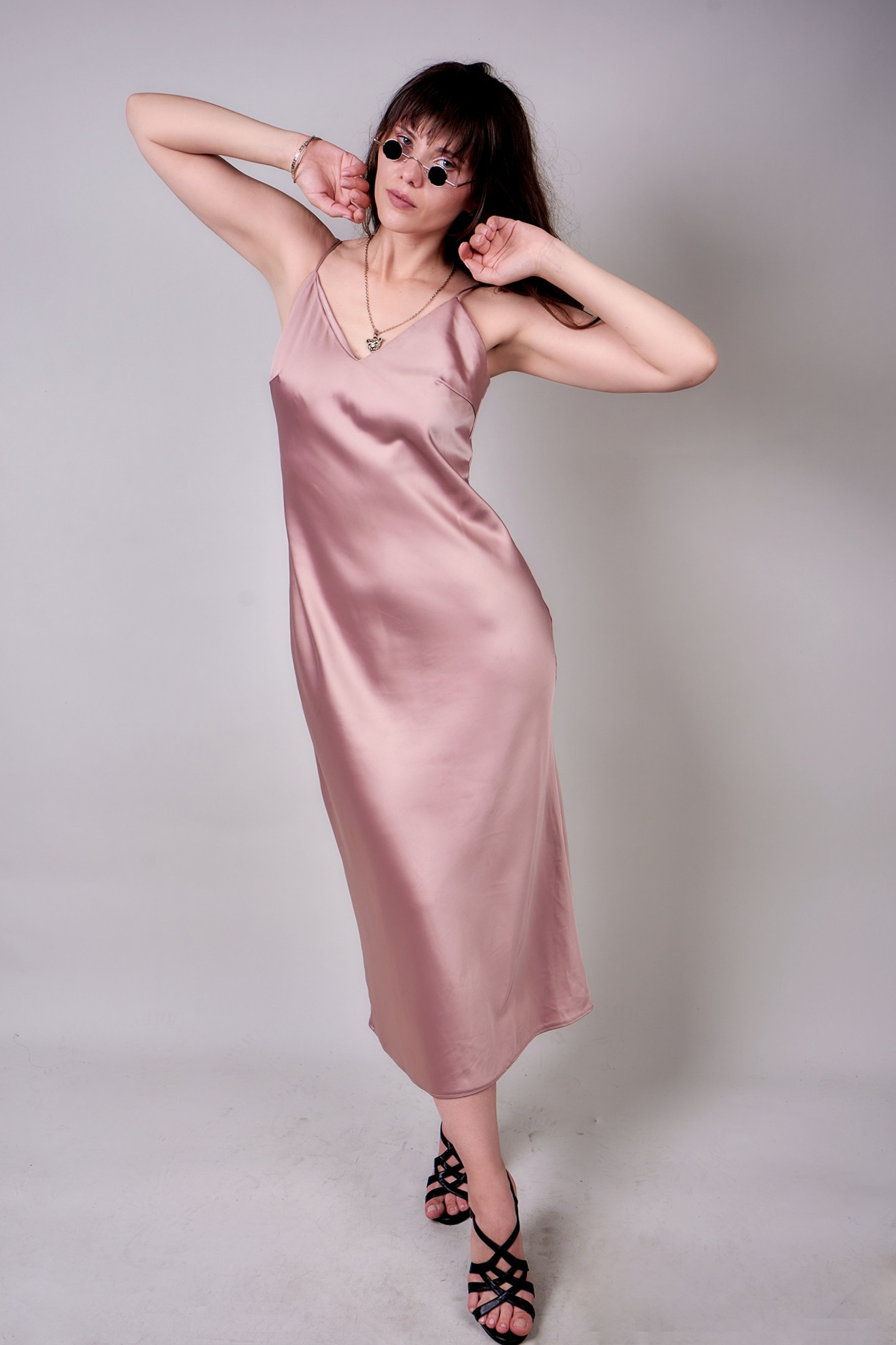 Модель для предметной съемки Анна Ч. Н.Н.| Sale Easy