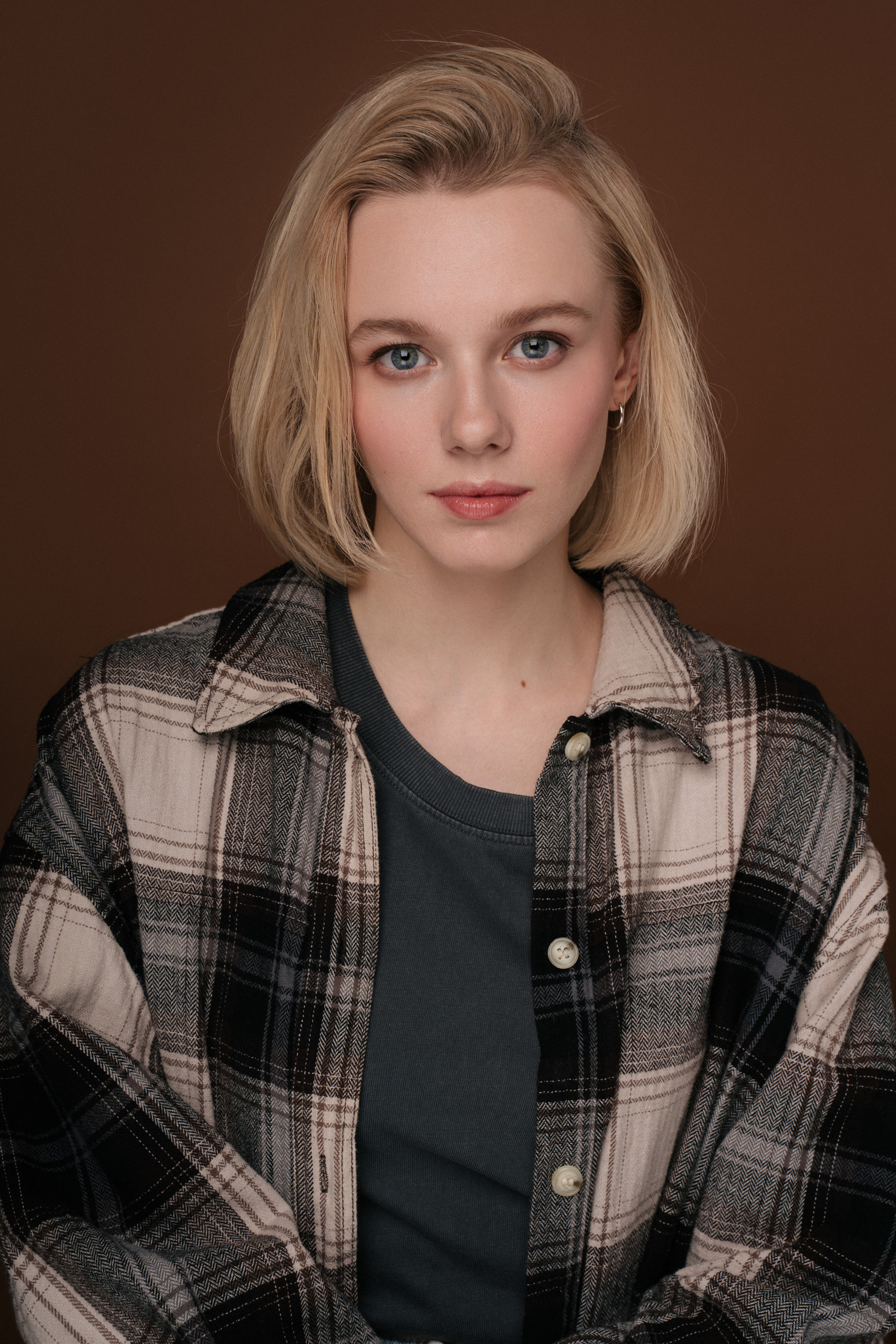 Модель для предметной съемки Александра А Москва| Sale Easy