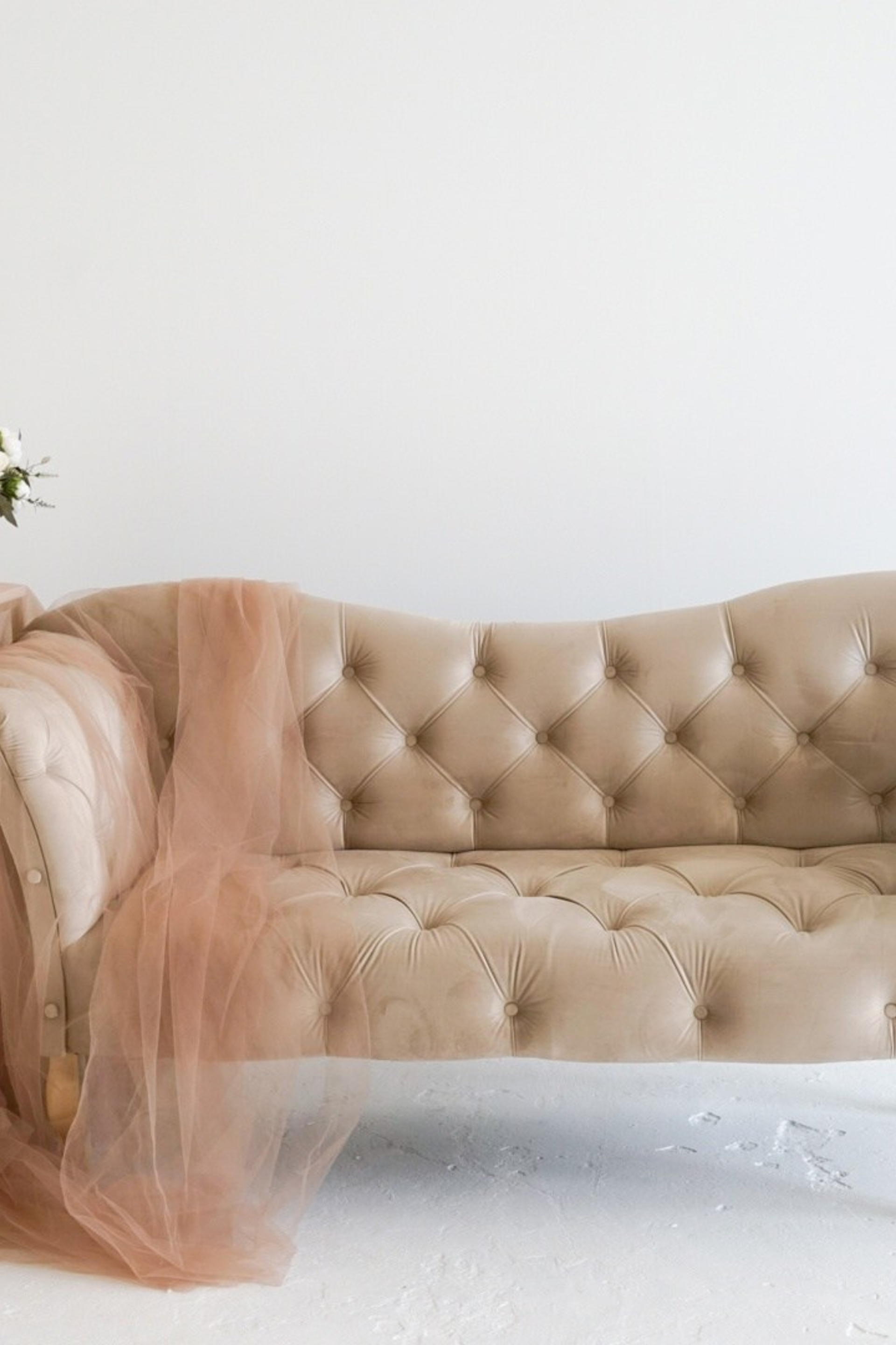 Студия MurMur — Зал «Бежевый» для предметной съемки Н.Н.|Sale Easy