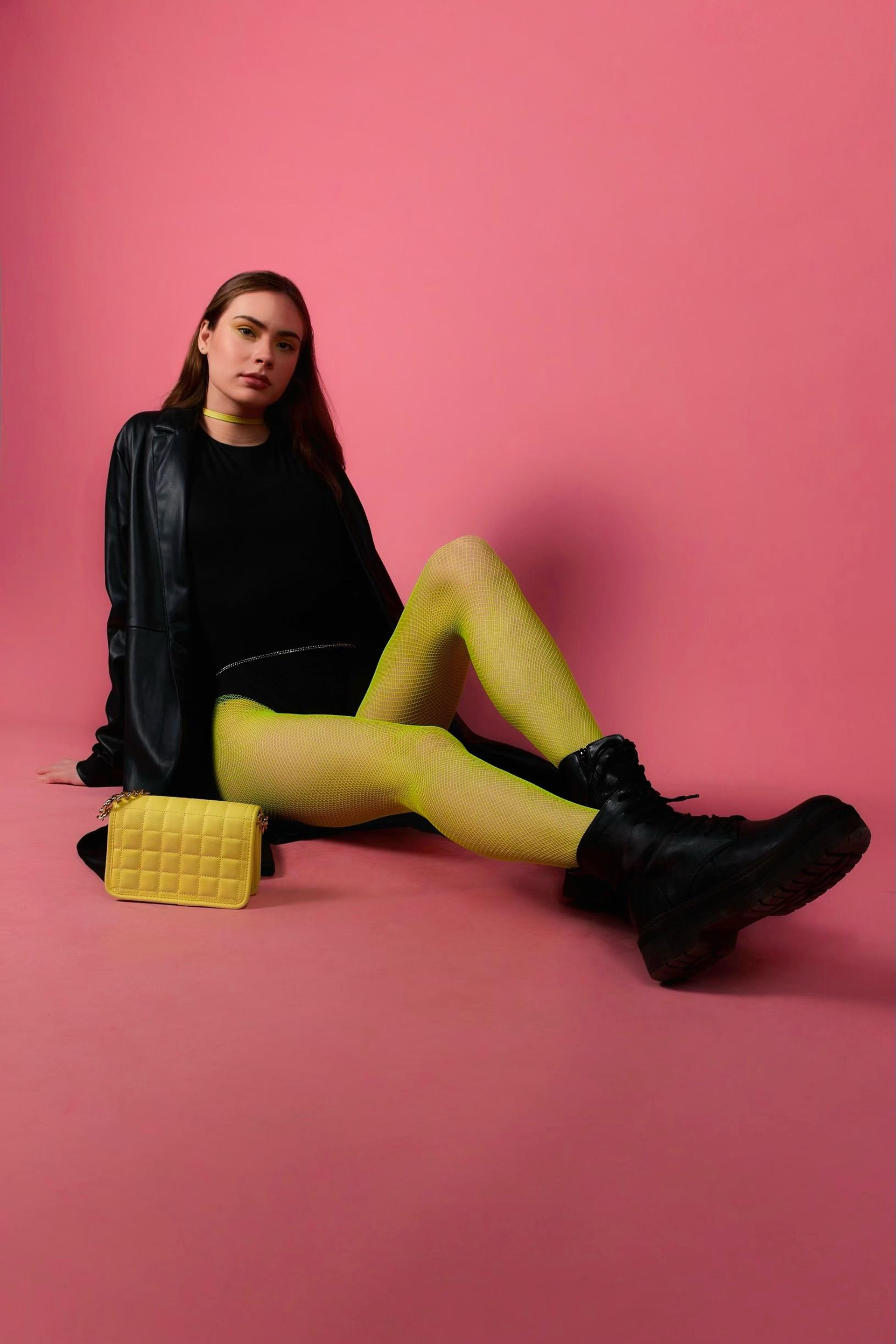 Модель для предметной съемки Рада Н.Новгород | Sale Easy