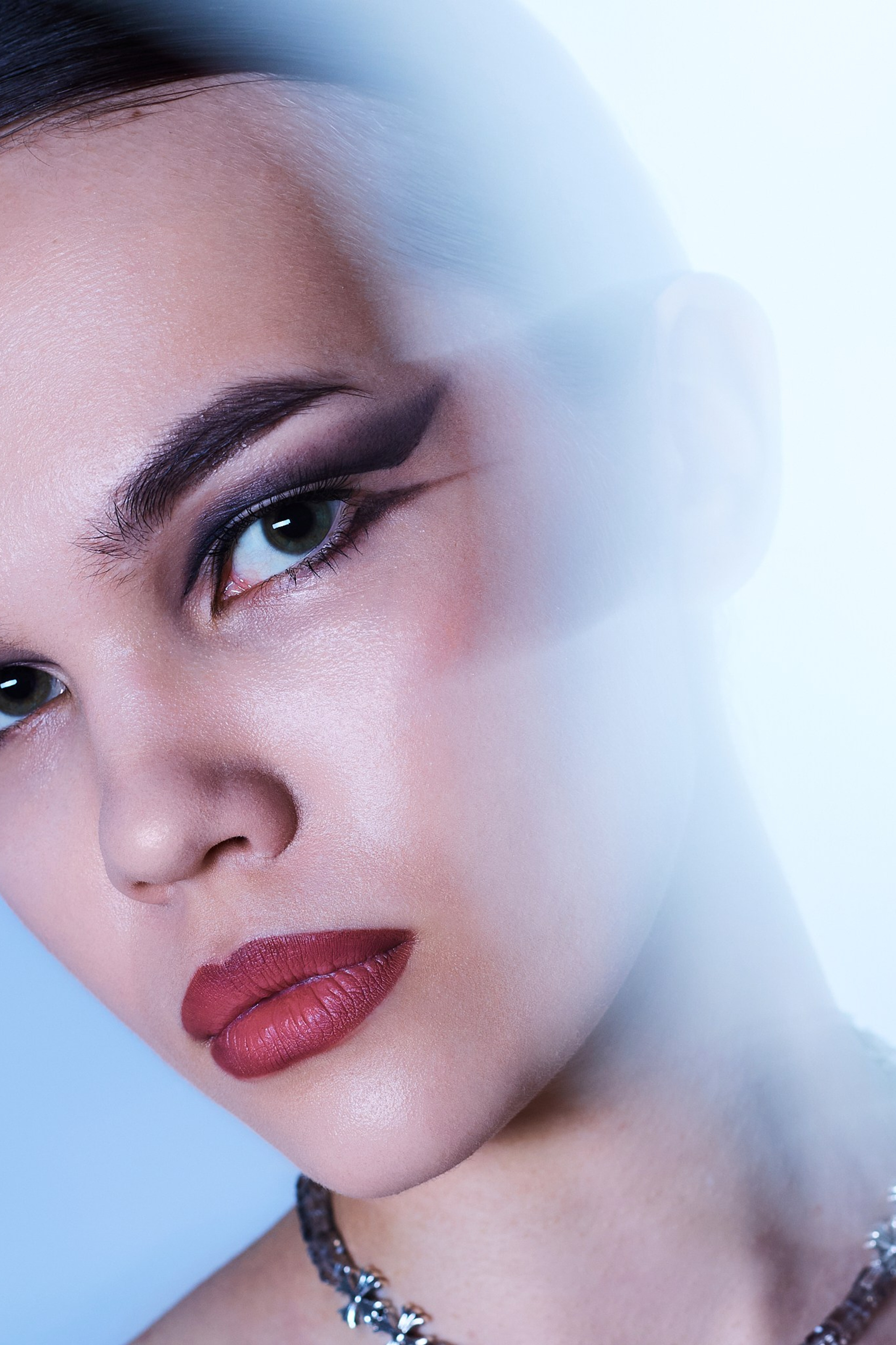 Модель для предметной съемки Виолетта С.-Пб| Sale Easy