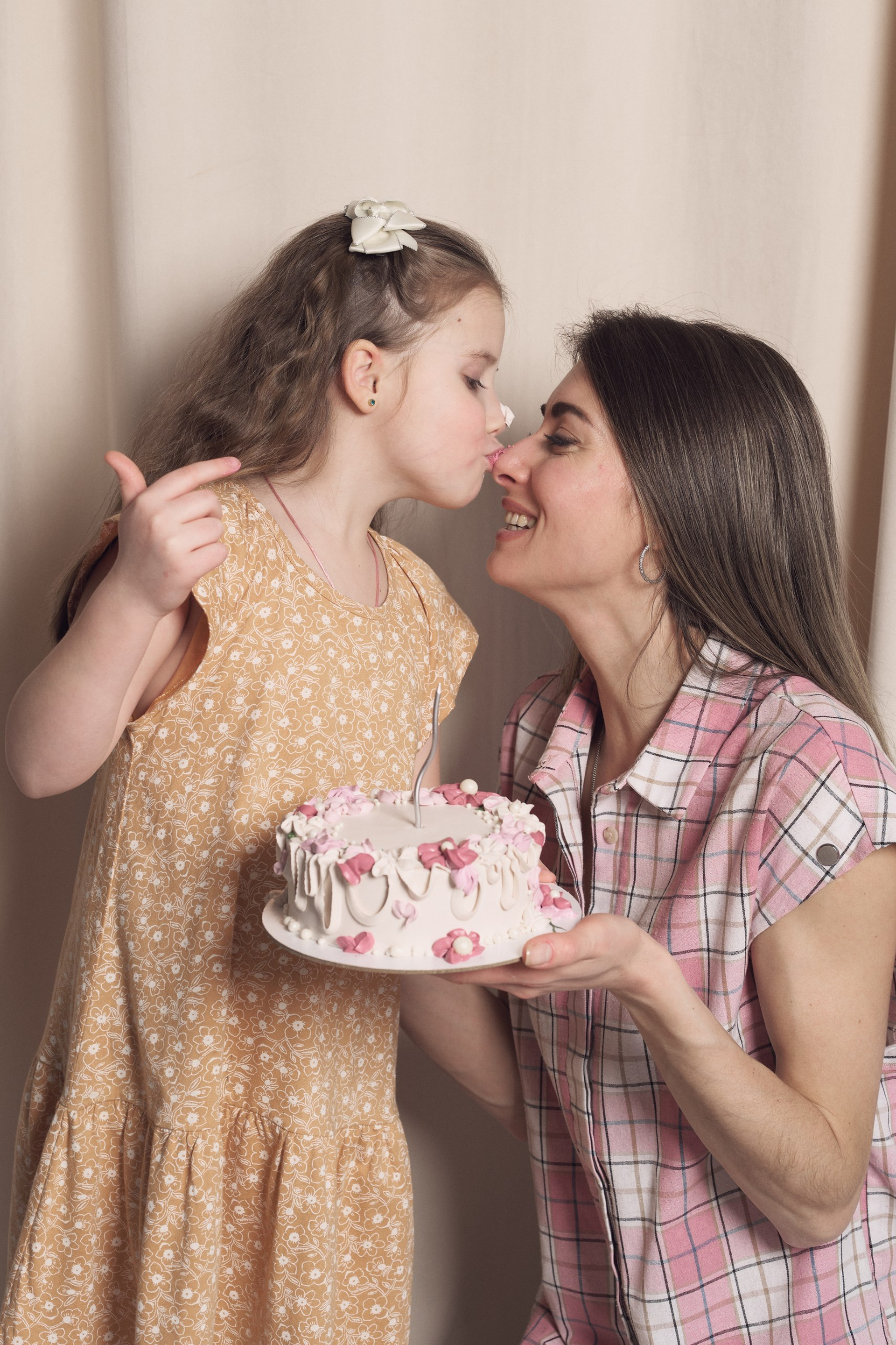 Модель для предметной съемки Арина id 25 745 НН|Sale Easy