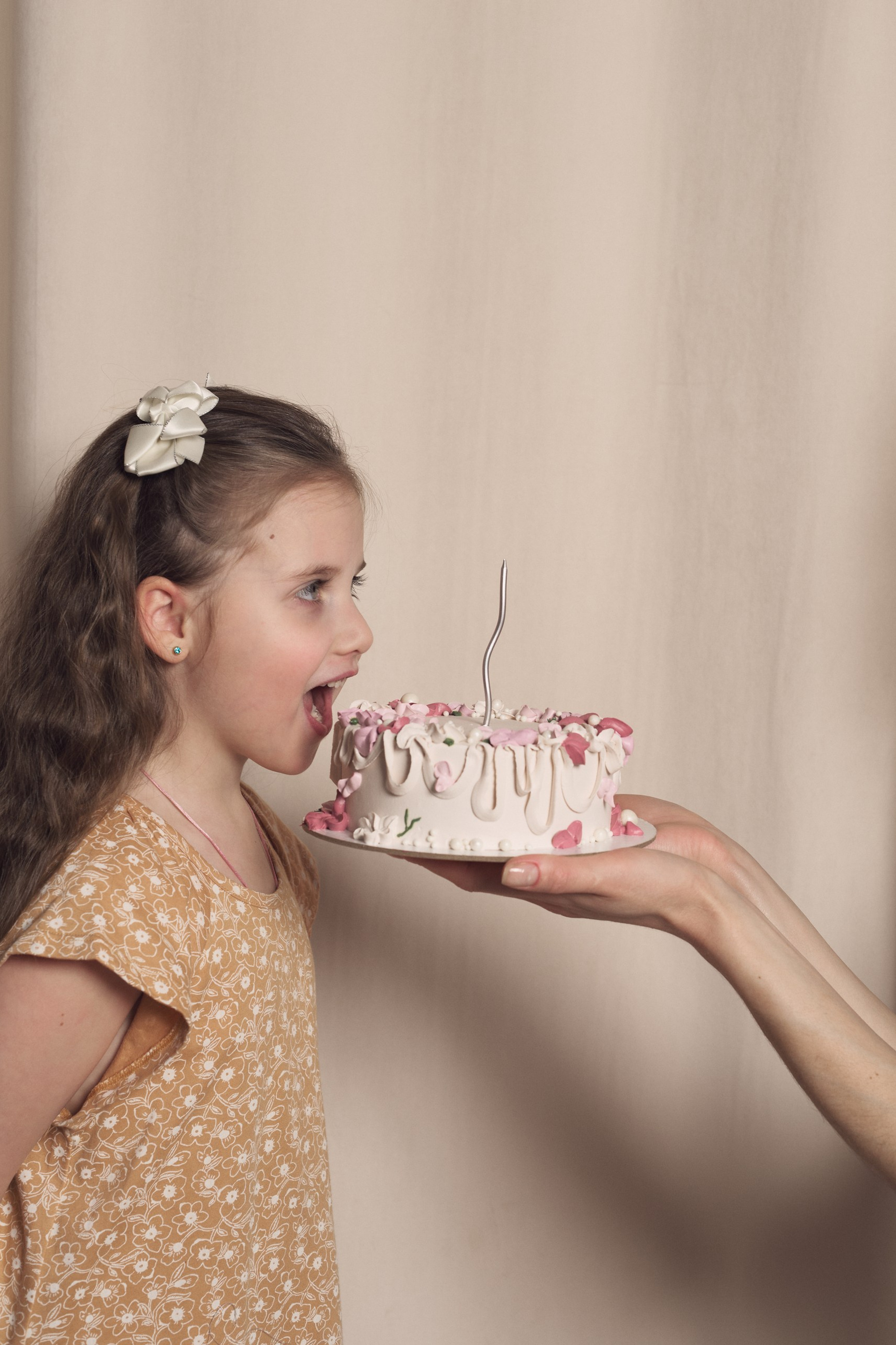 Модель для предметной съемки Арина id 25 745 НН|Sale Easy