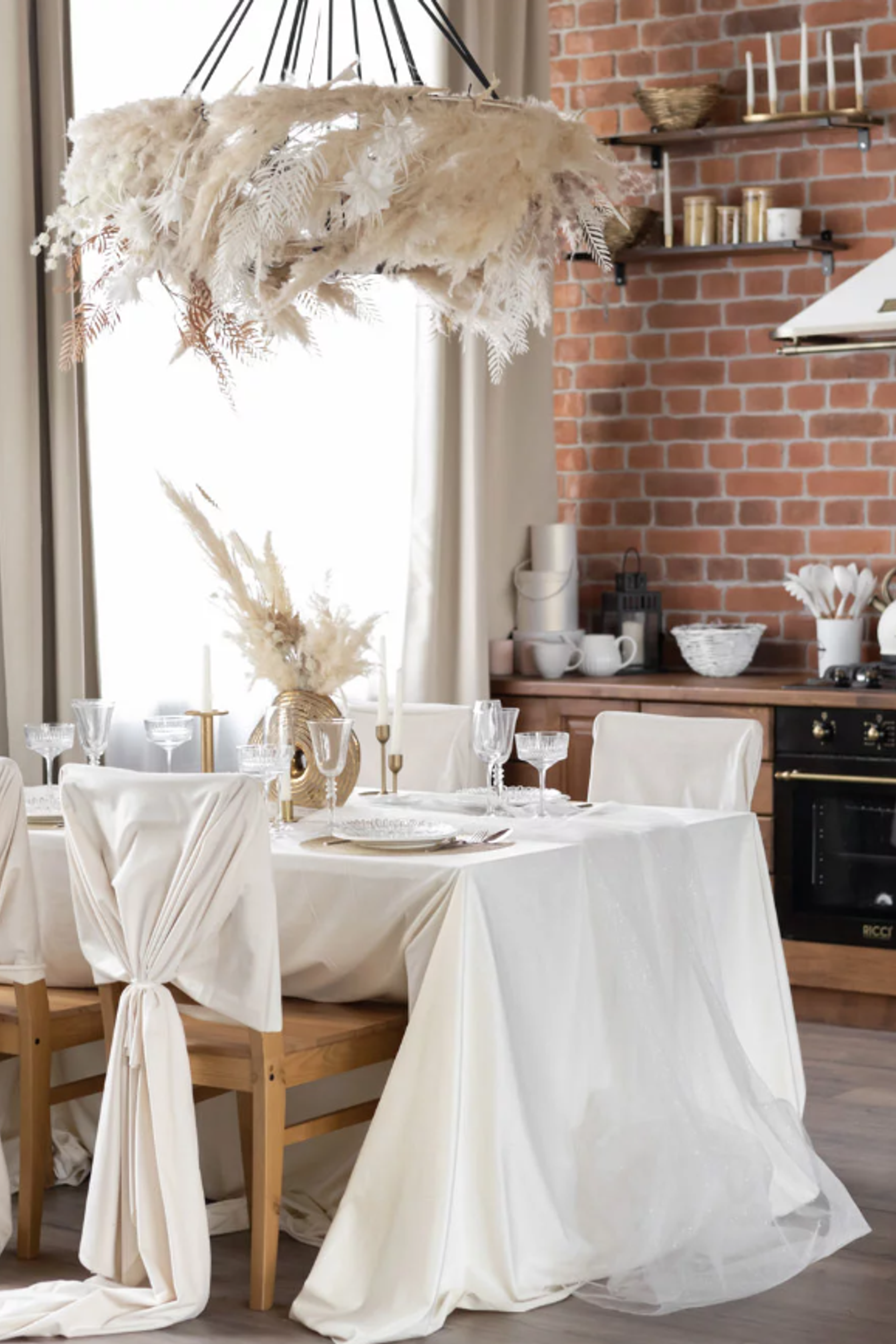 Студия для предметной съемки INSIDE — Фактура Москва | Sale Easy