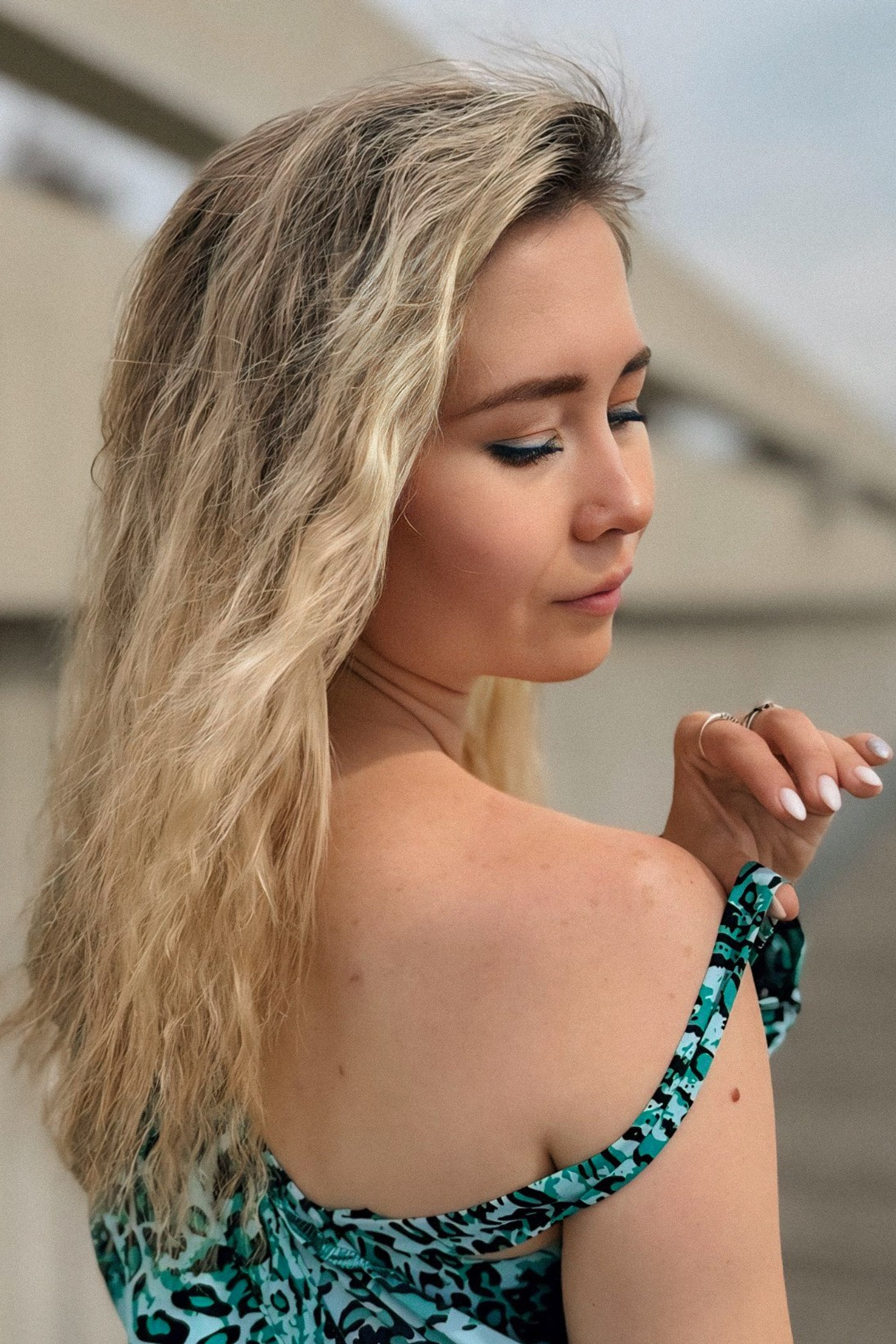 Модель для предметной съемки Диляра А Казань| Sale Easy