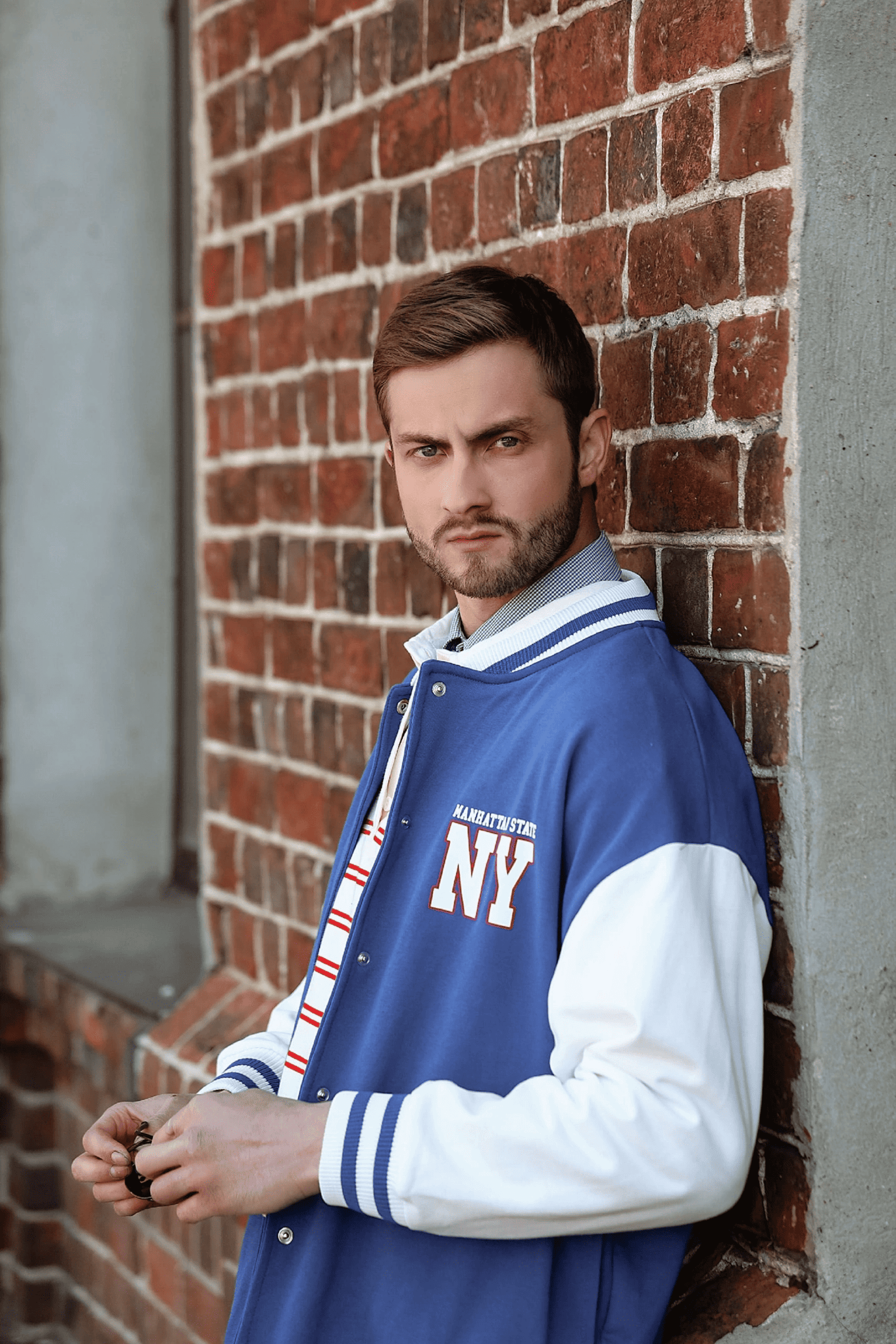 Модель для предметной съемки Влад Н.Н.| Sale Easy