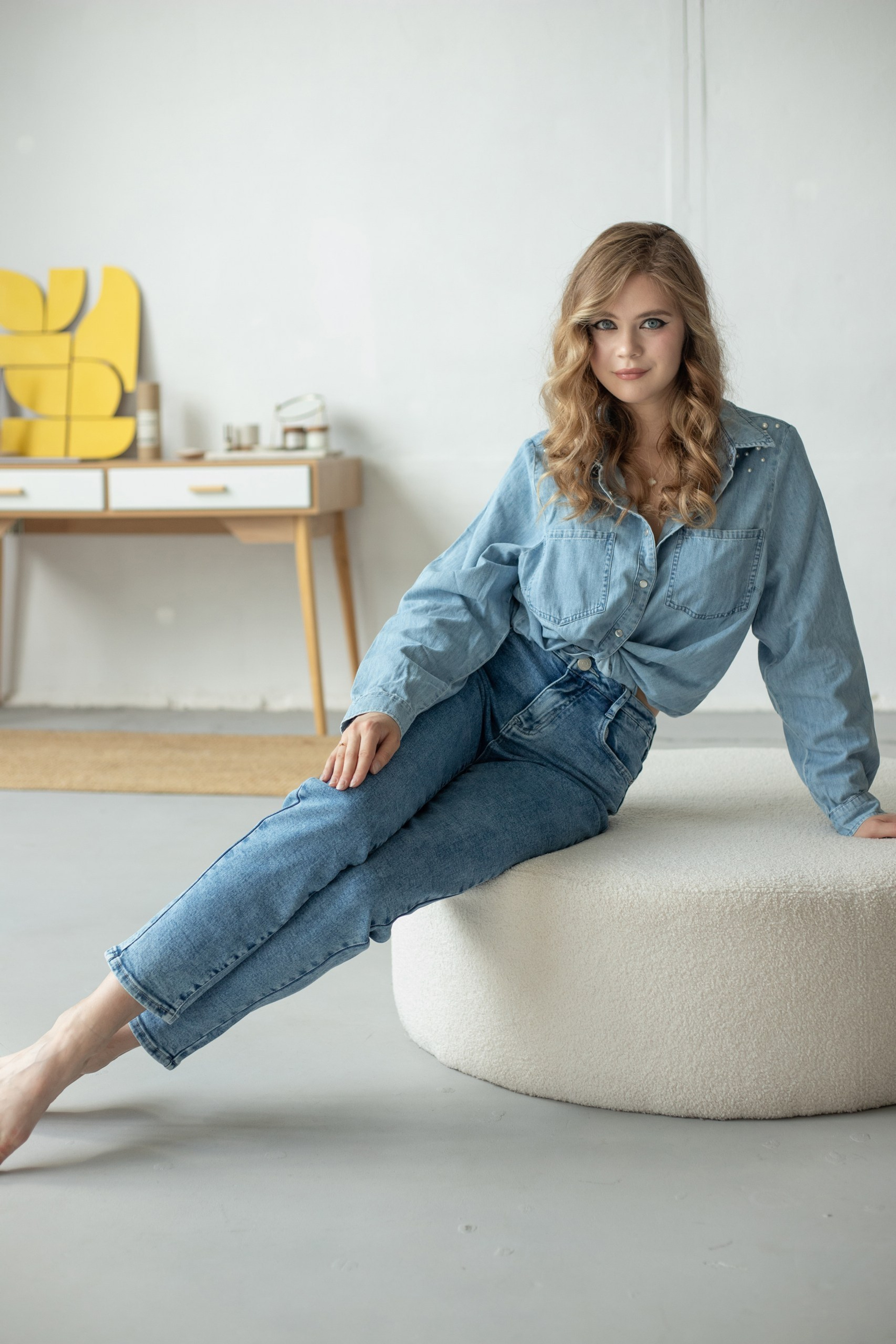 Модель для предметной съемки Владислава Н.Н.| Sale Easy