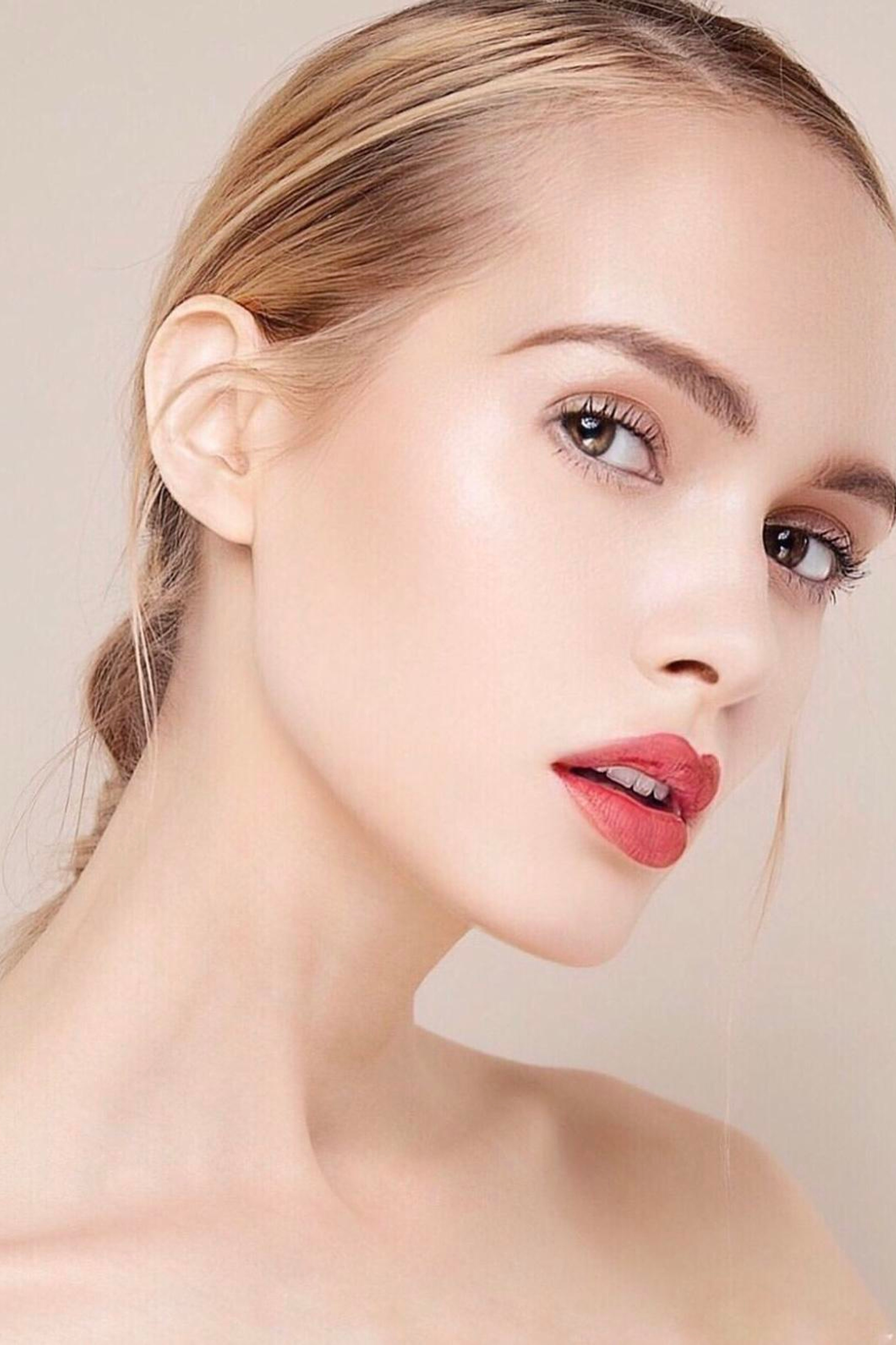 Модель для предметной съемки Анастасия К. Москва| Sale Easy