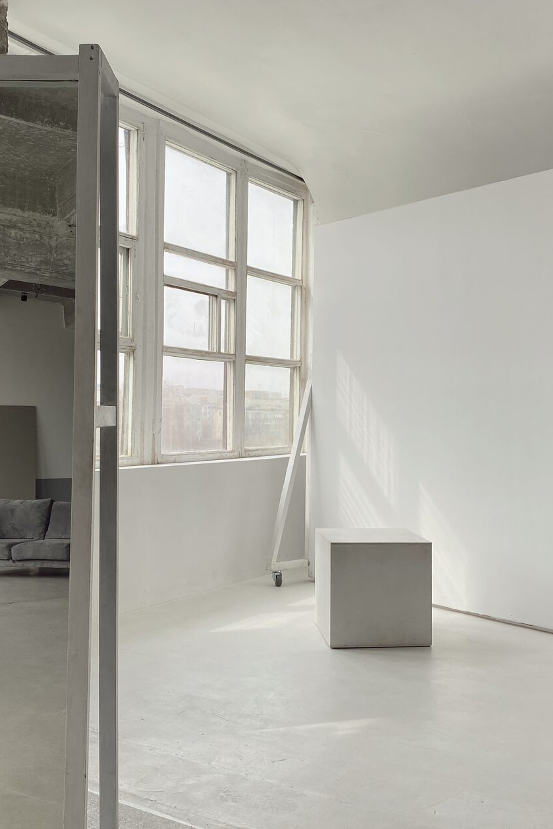 Студия 6 etage Blanc для предметной съемки Красноярск|Sale Easy