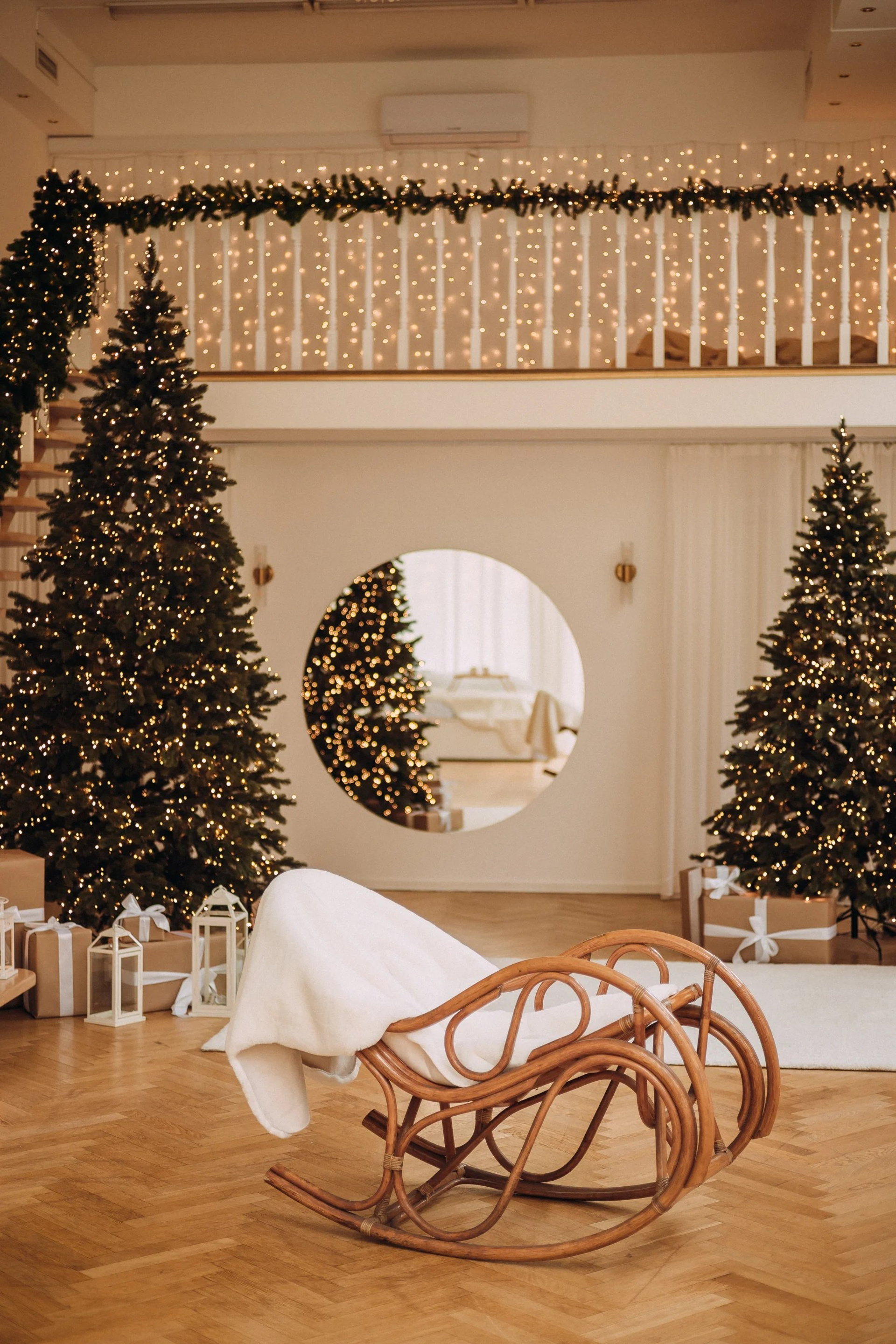 Студия Base — Зал AIR для предметной съемки Москва|Sale Easy