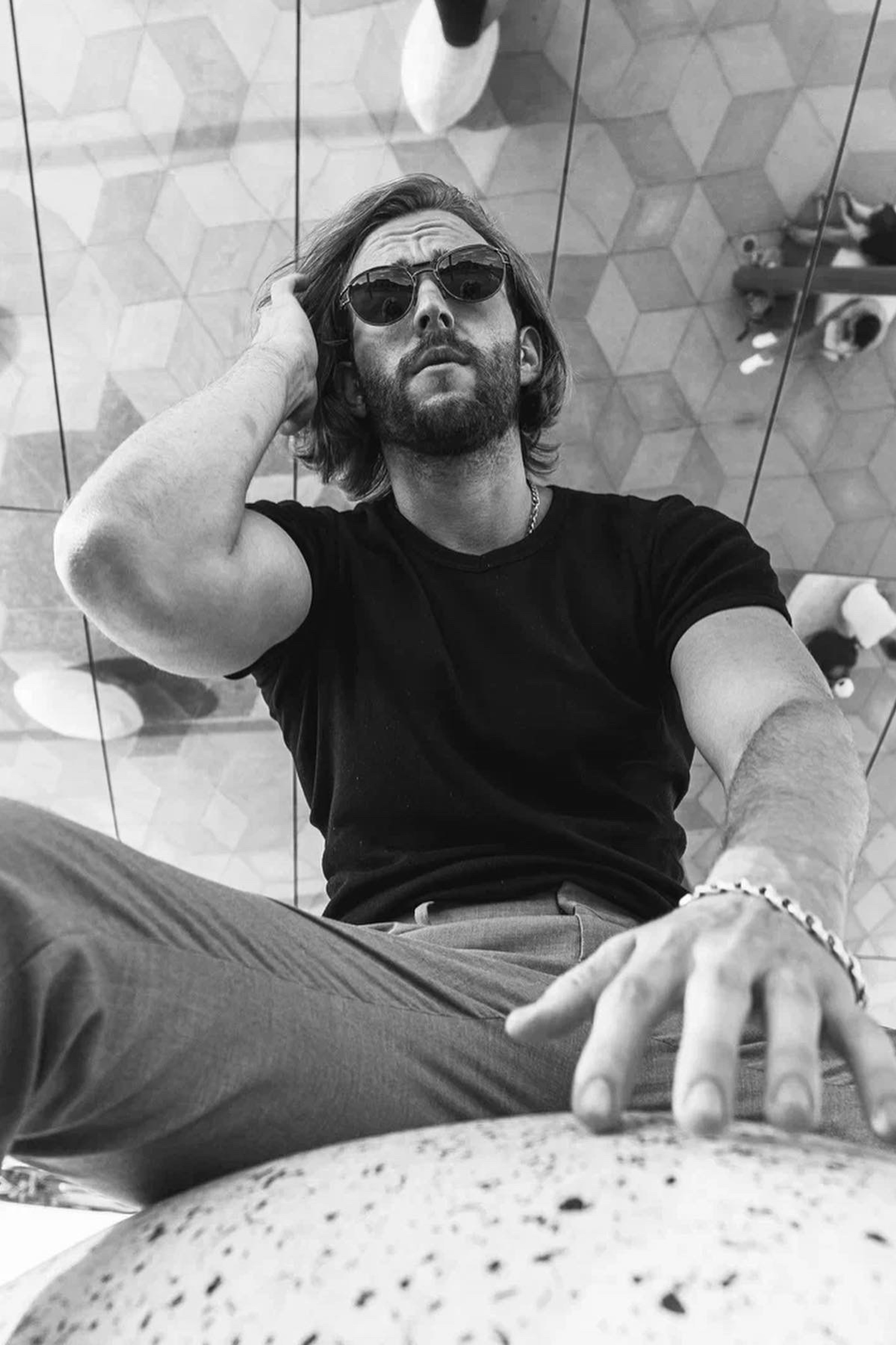 Модель для предметной съемки Вадим id 10548 Москва| Sale Easy