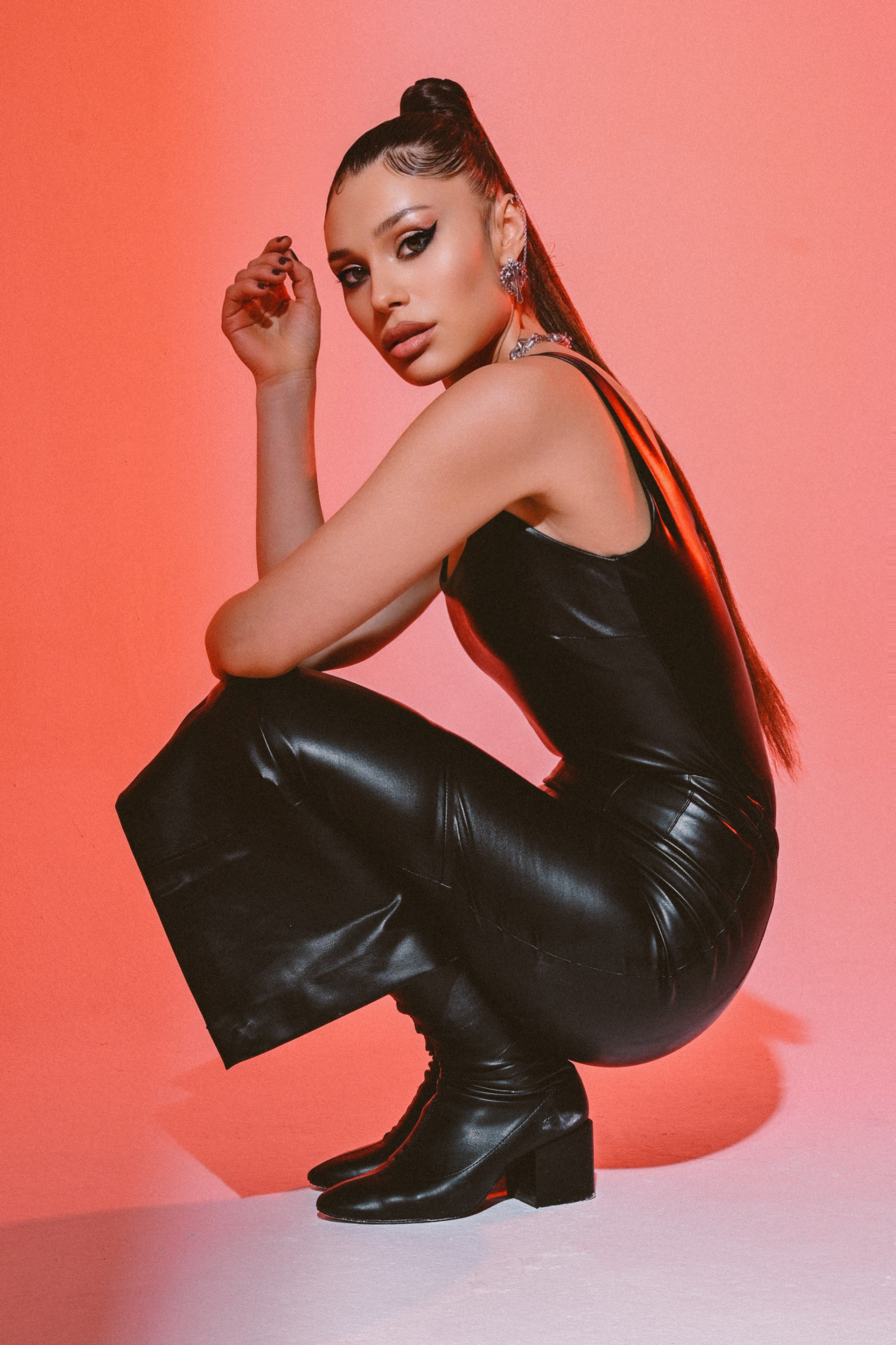 Виктория | id  10119