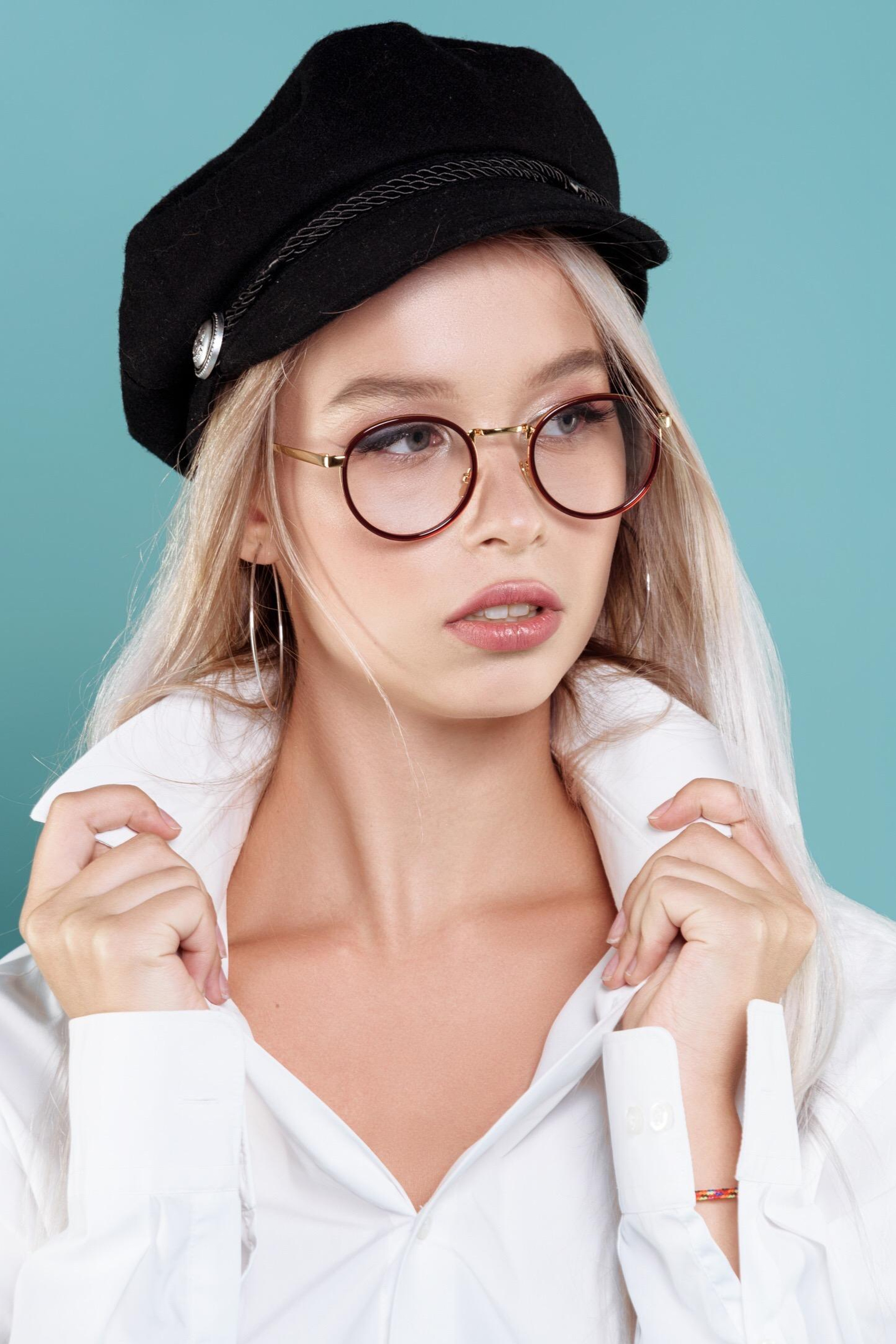 Модель для предметной съемки Яна Г. Москва| Sale Easy