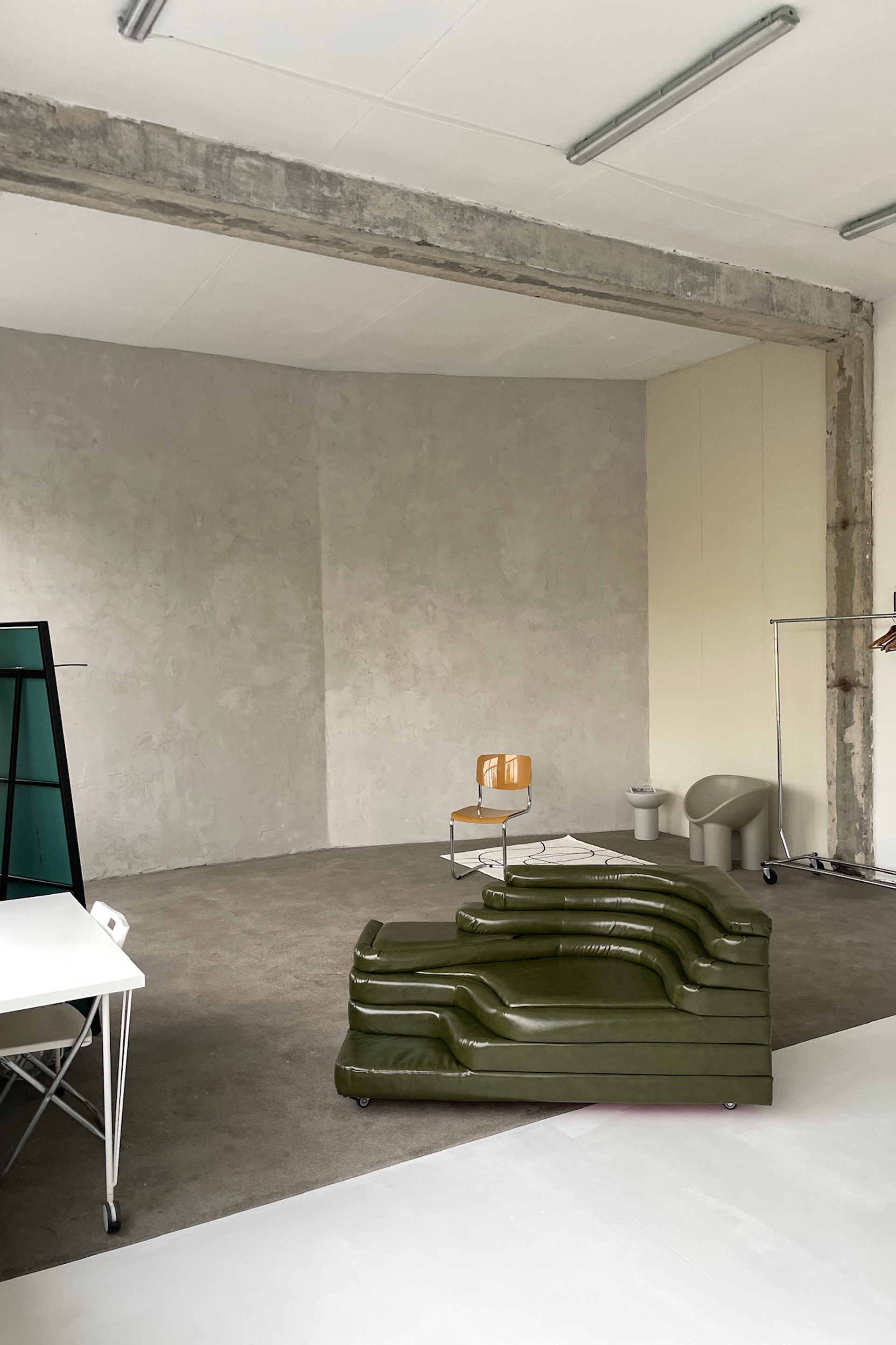 Студия Unprimed.studio — ЗАЛ#4 для предметной съемки Казань|Sale Easy