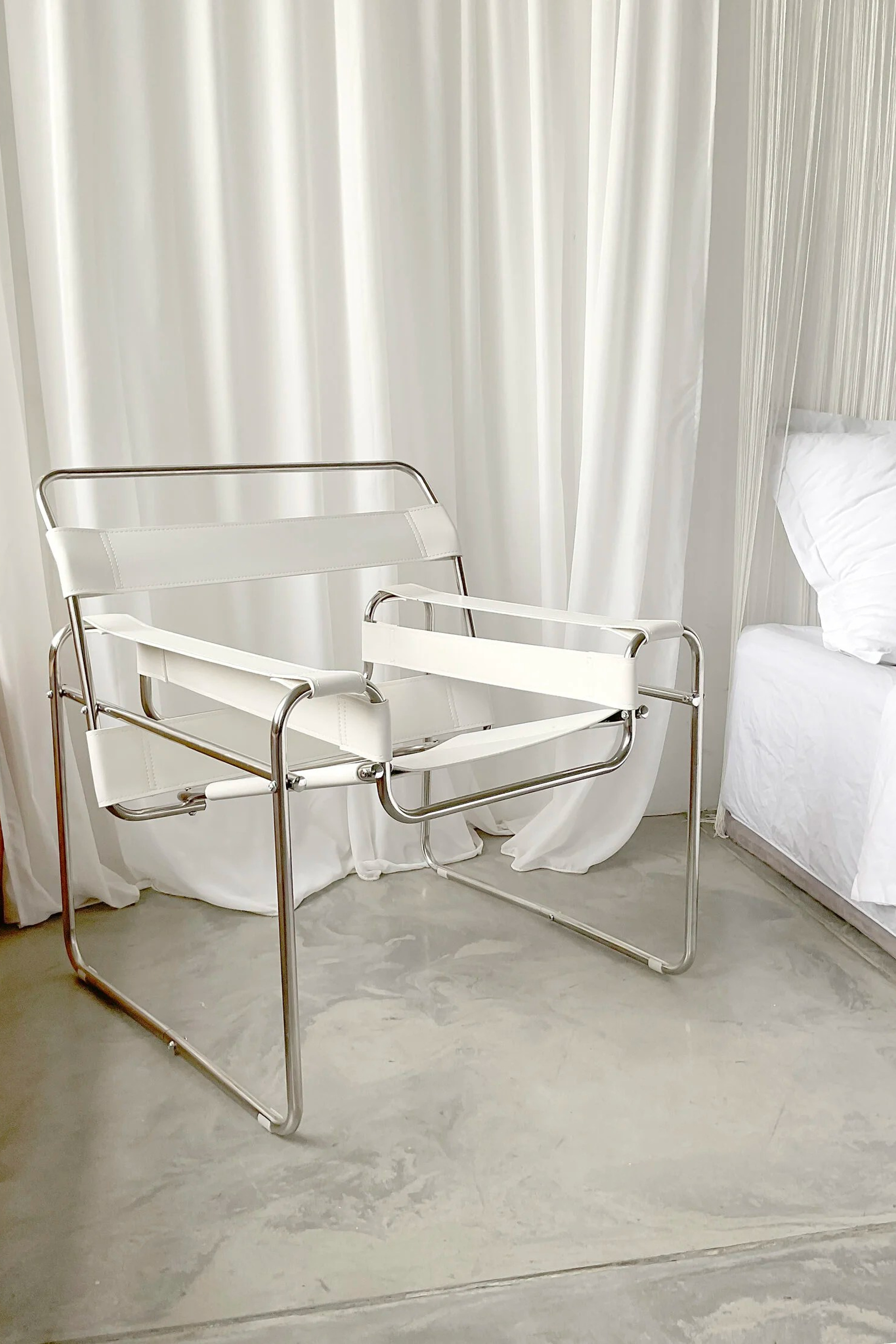 Студия ПЯТЬ И ШЕСТЬ — Зал 4-0 для предметной съемки Москва|Sale Easy