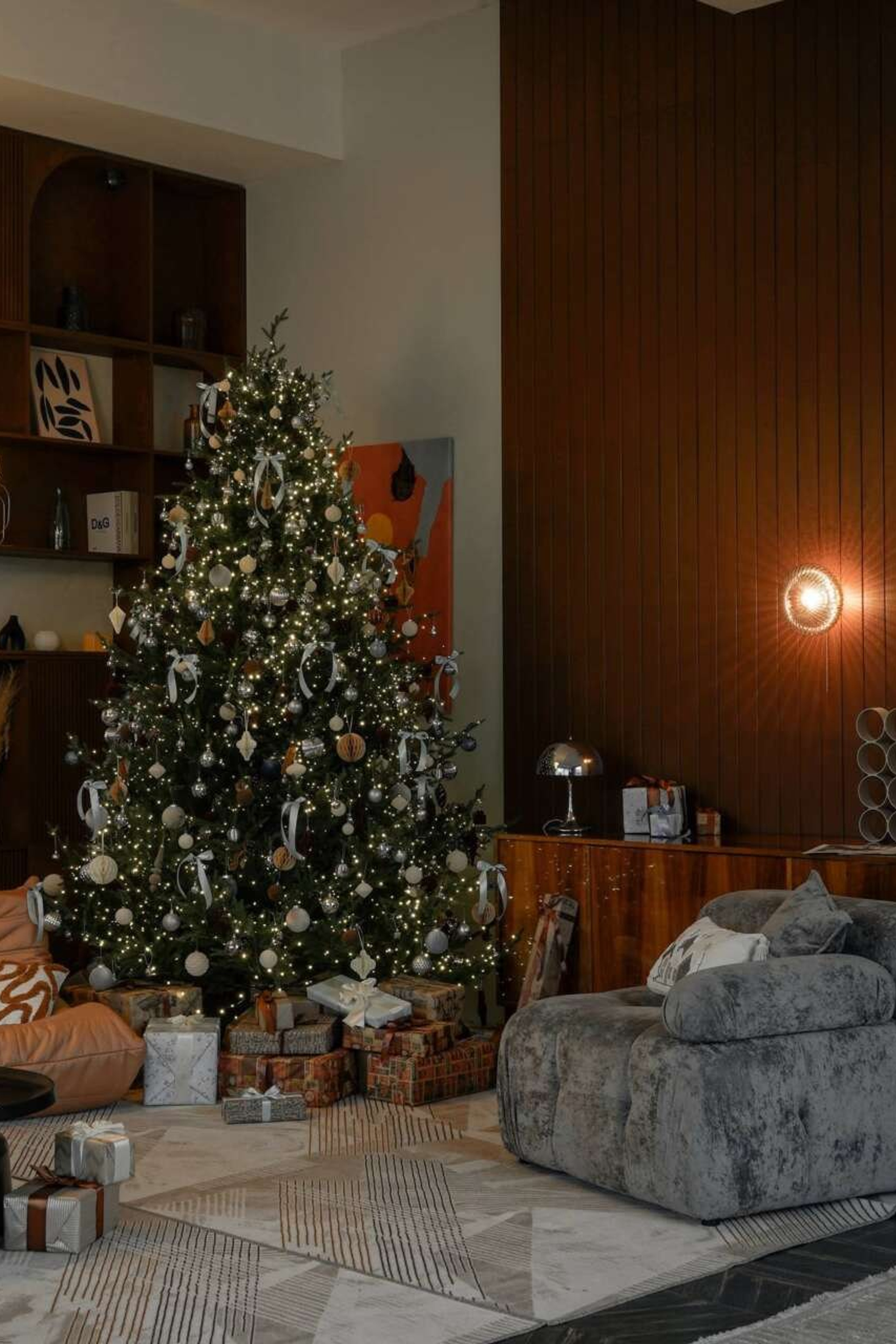 Студия LEONA — зал LIGHT-100 для предм. съемки С.-Пб|Sale Easy