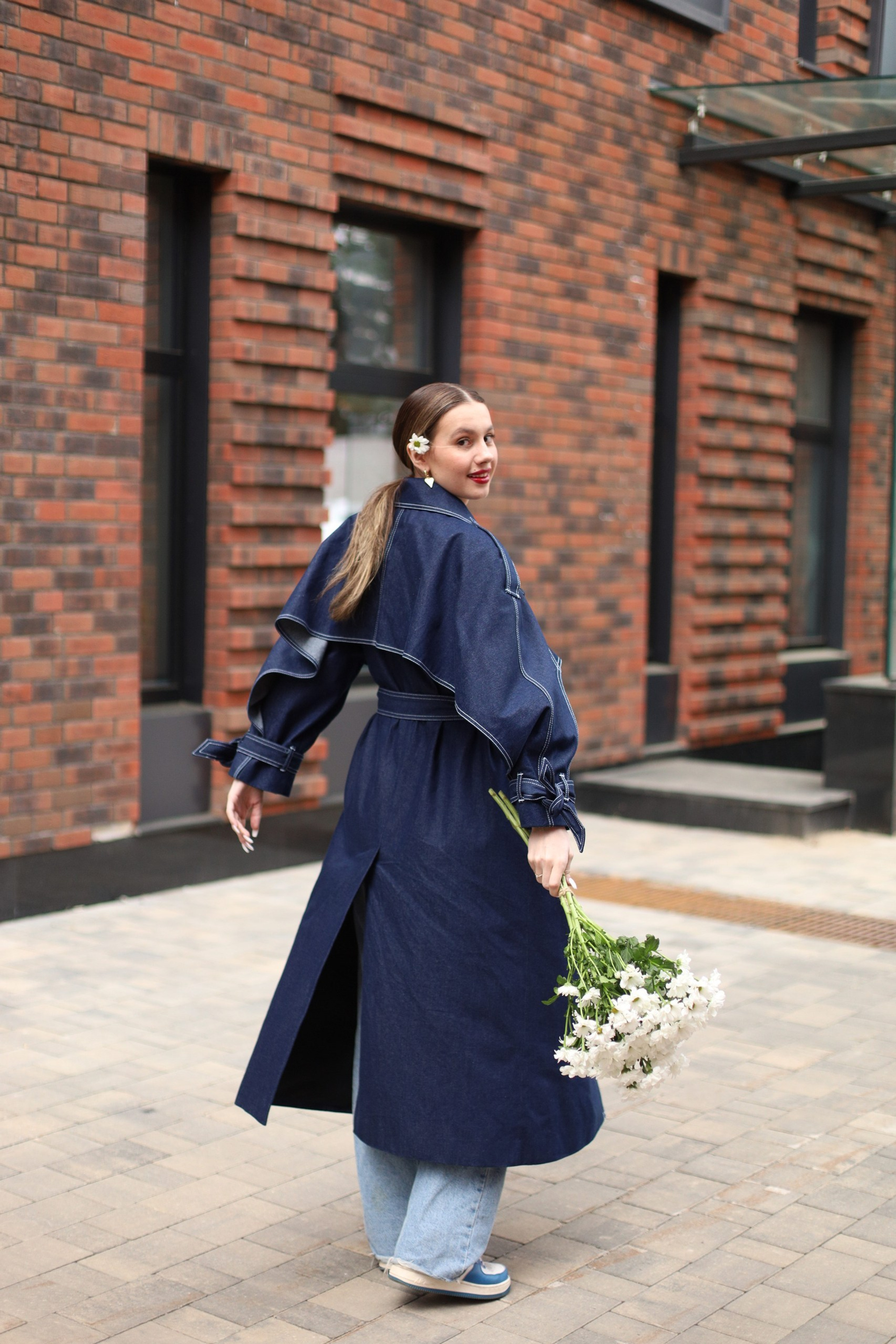 Модель для предметной съемки Карина id 25 016 НН|Sale Easy