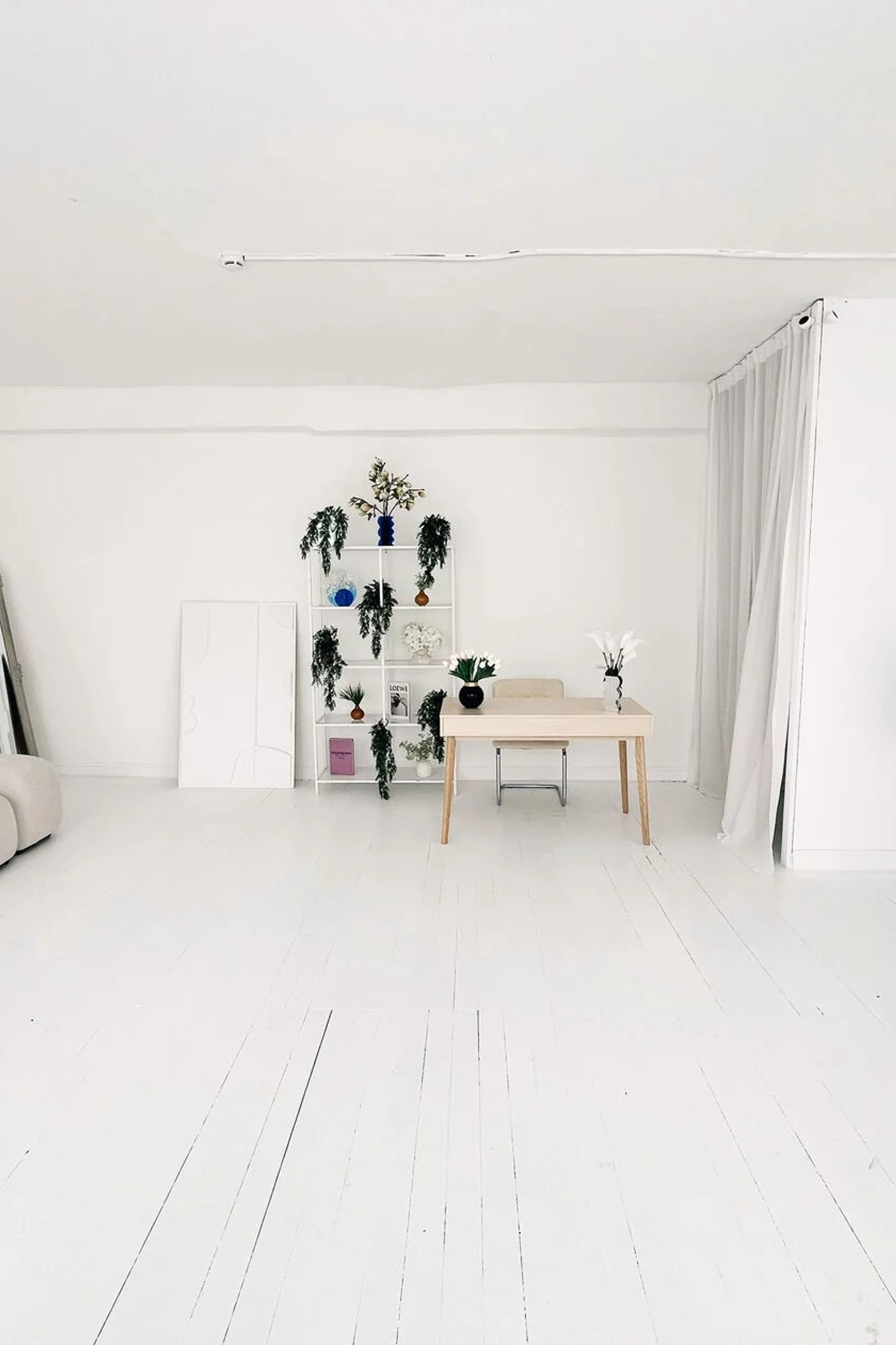 MAIN — Зал Апарт