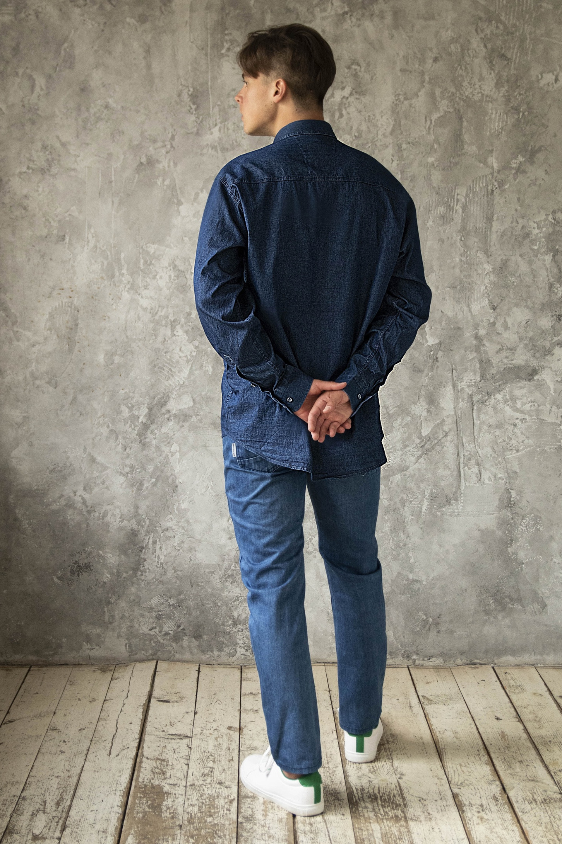 Портфолио. Фото мужской одежды для маркетплейсов | Sale Easy