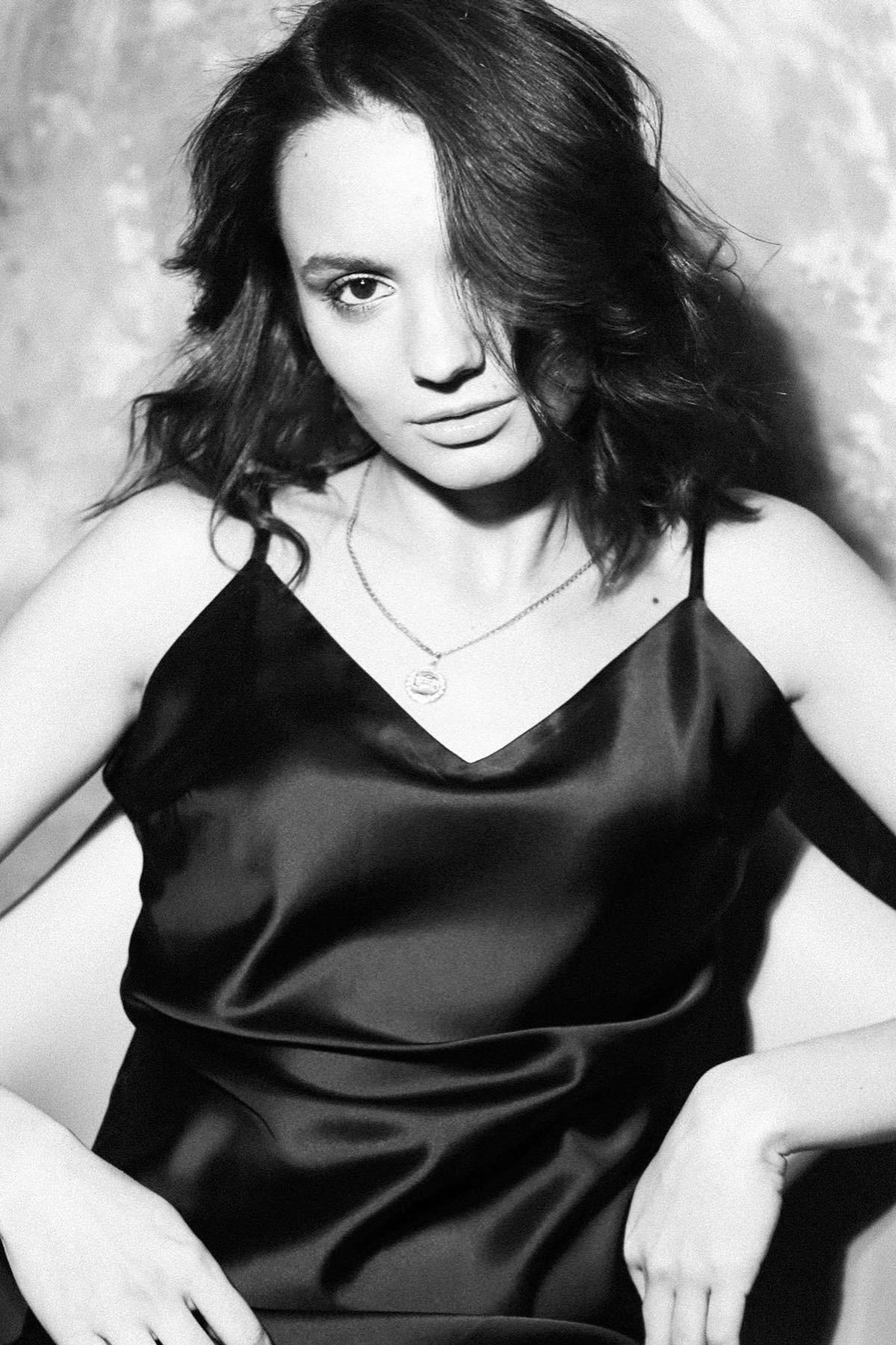 Модель для предметной съемки Виталина Б. Москва| Sale Easy