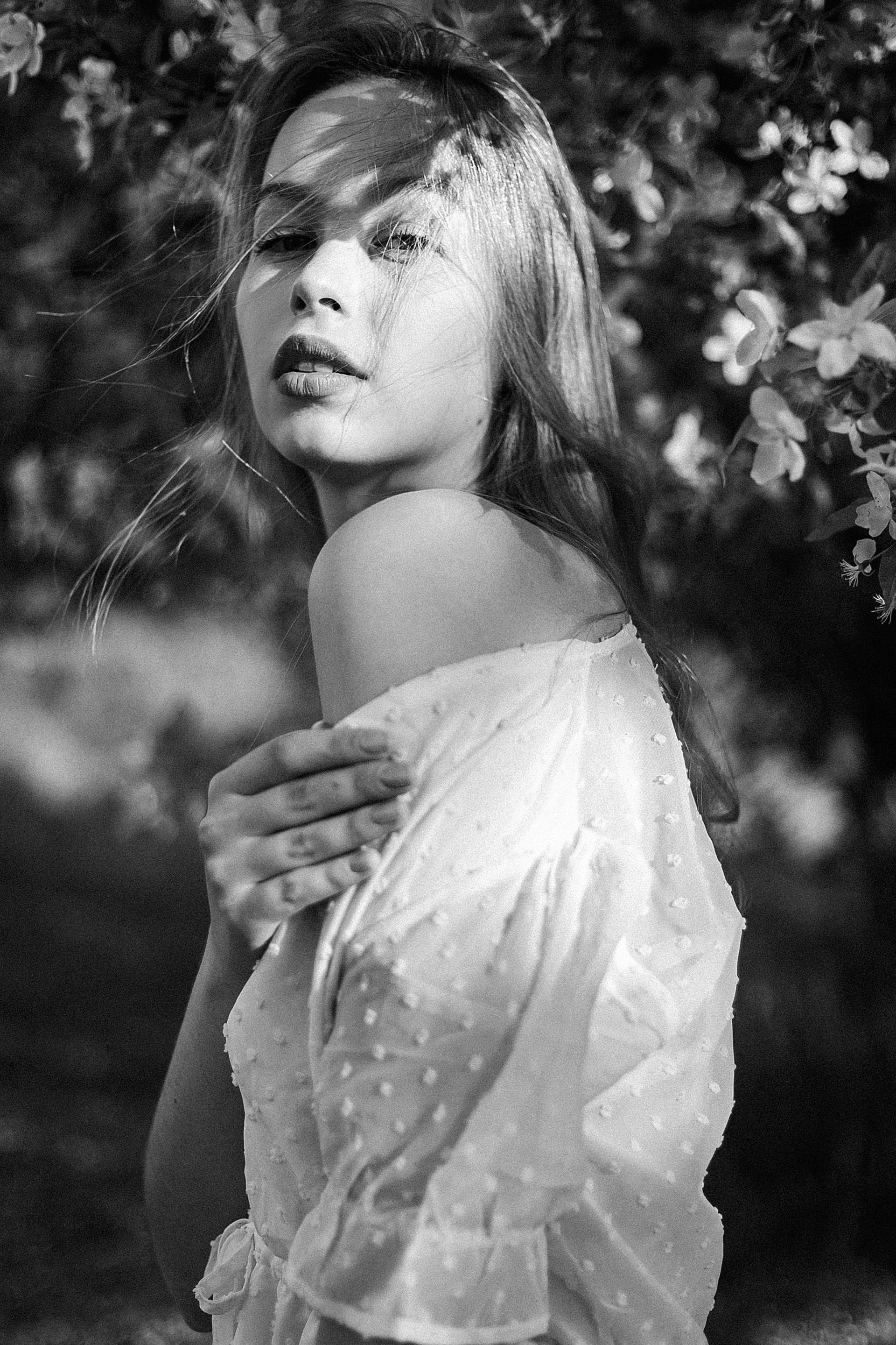 Модель для предметной съемки Яна Г. Москва| Sale Easy