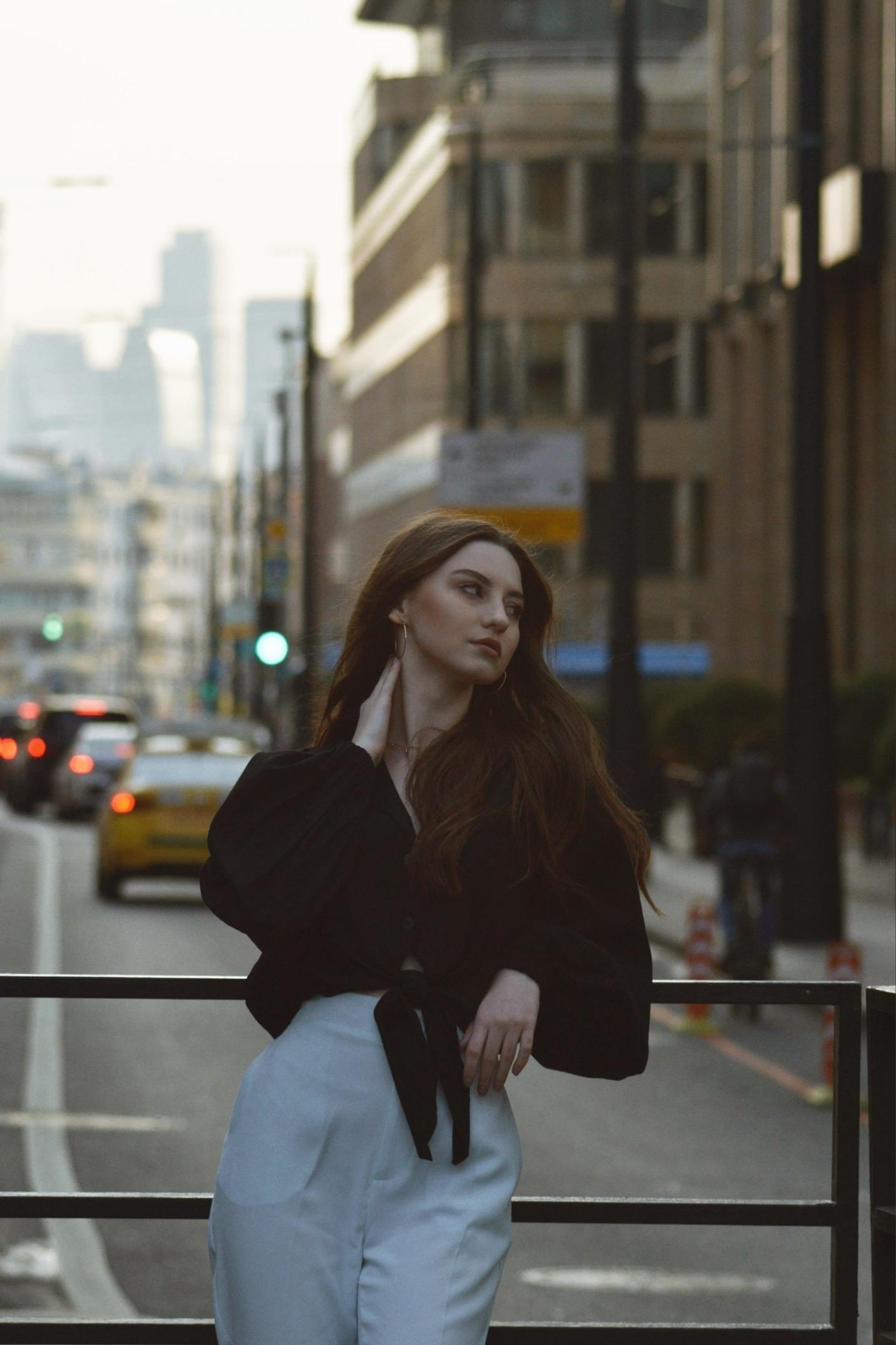 Модель для предметной съемки Варвара Москва| Sale Easy