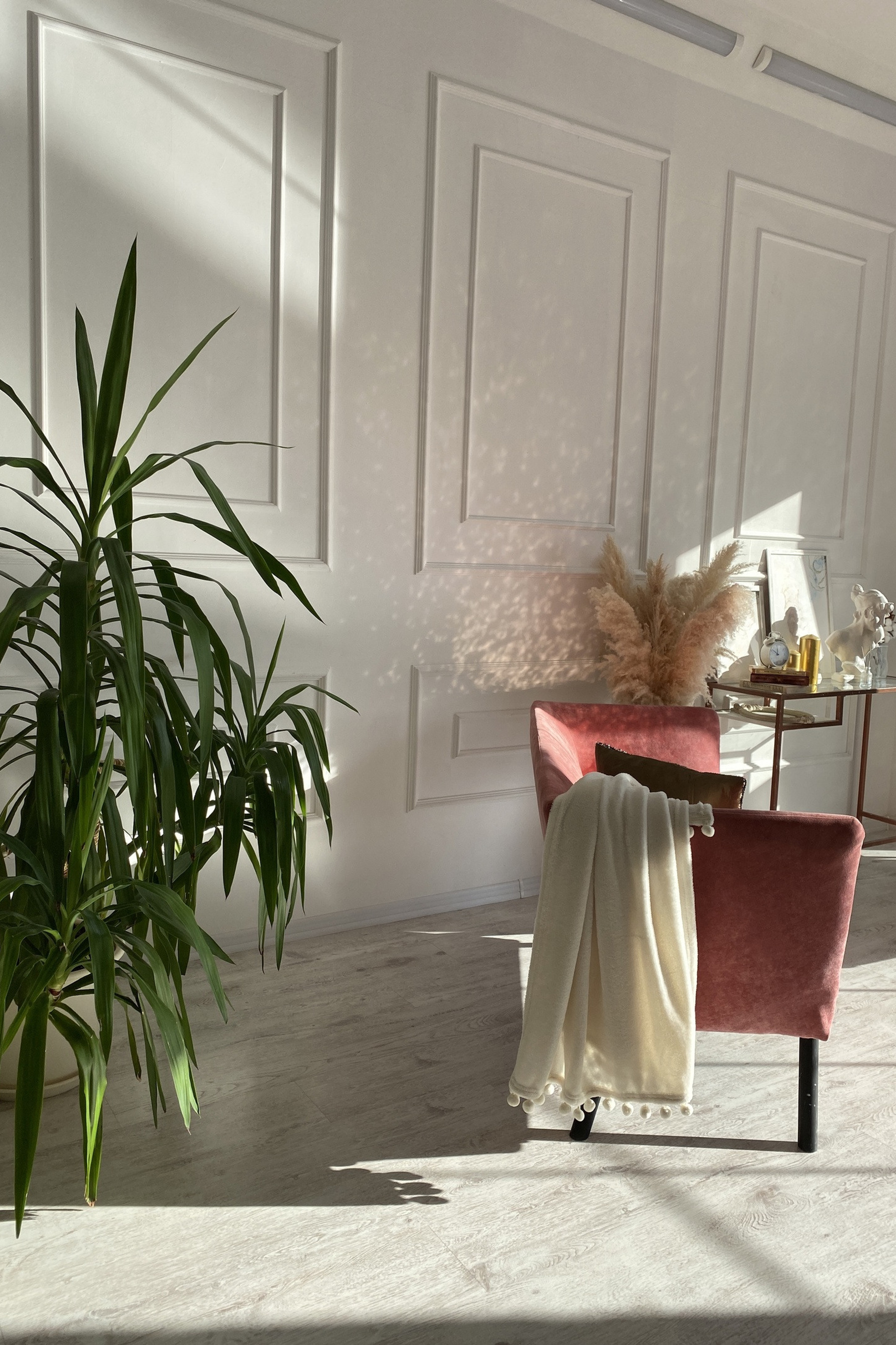 Студия Loft18 Studio для предметной съемки Королев |Sale Easy