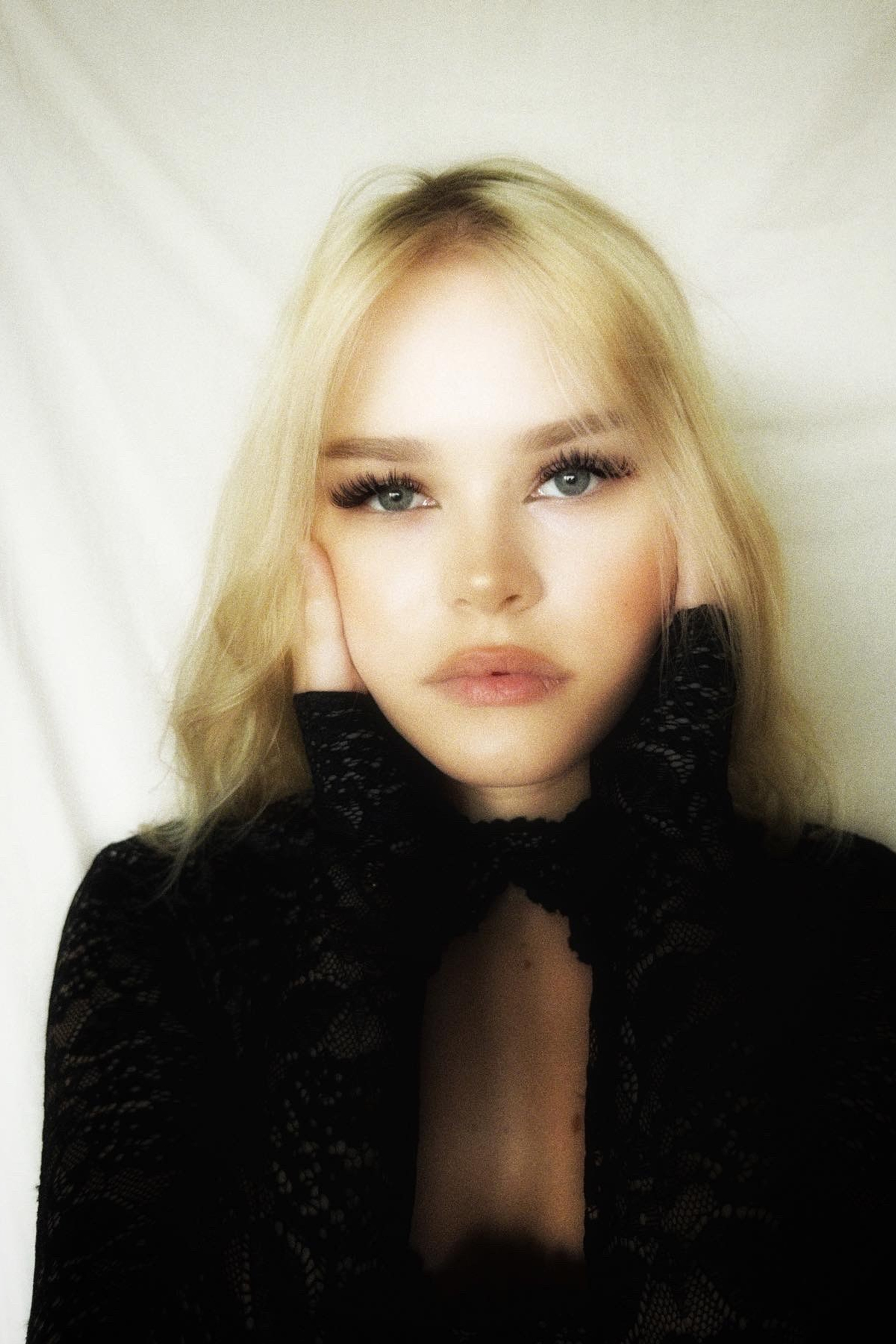 Модель для предметной съемки Мария Ч. Н.Н.| Sale Easy