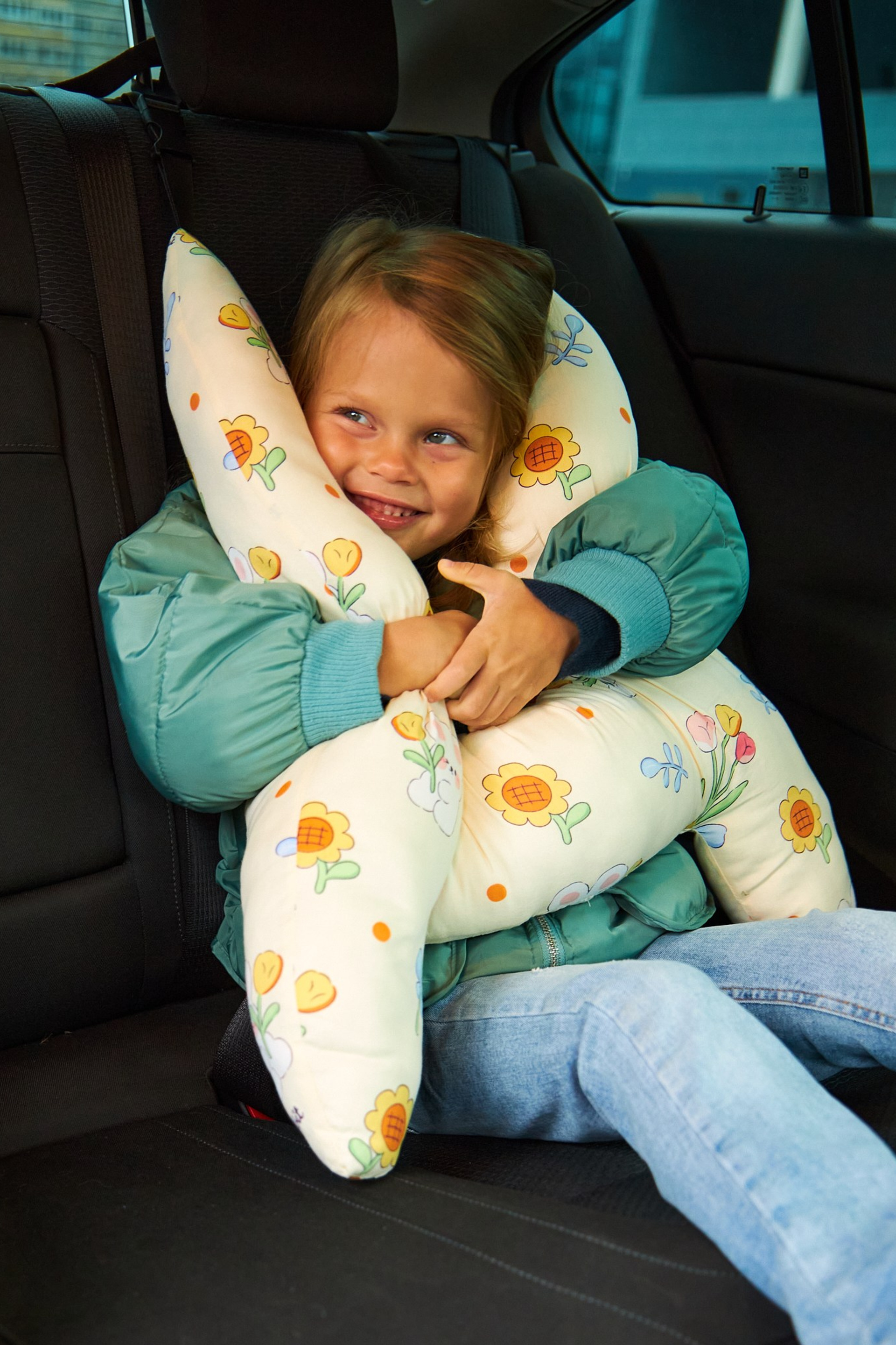 Модель девочка для предметной съемки Мия Б. Н.Новгород | Sale Easy