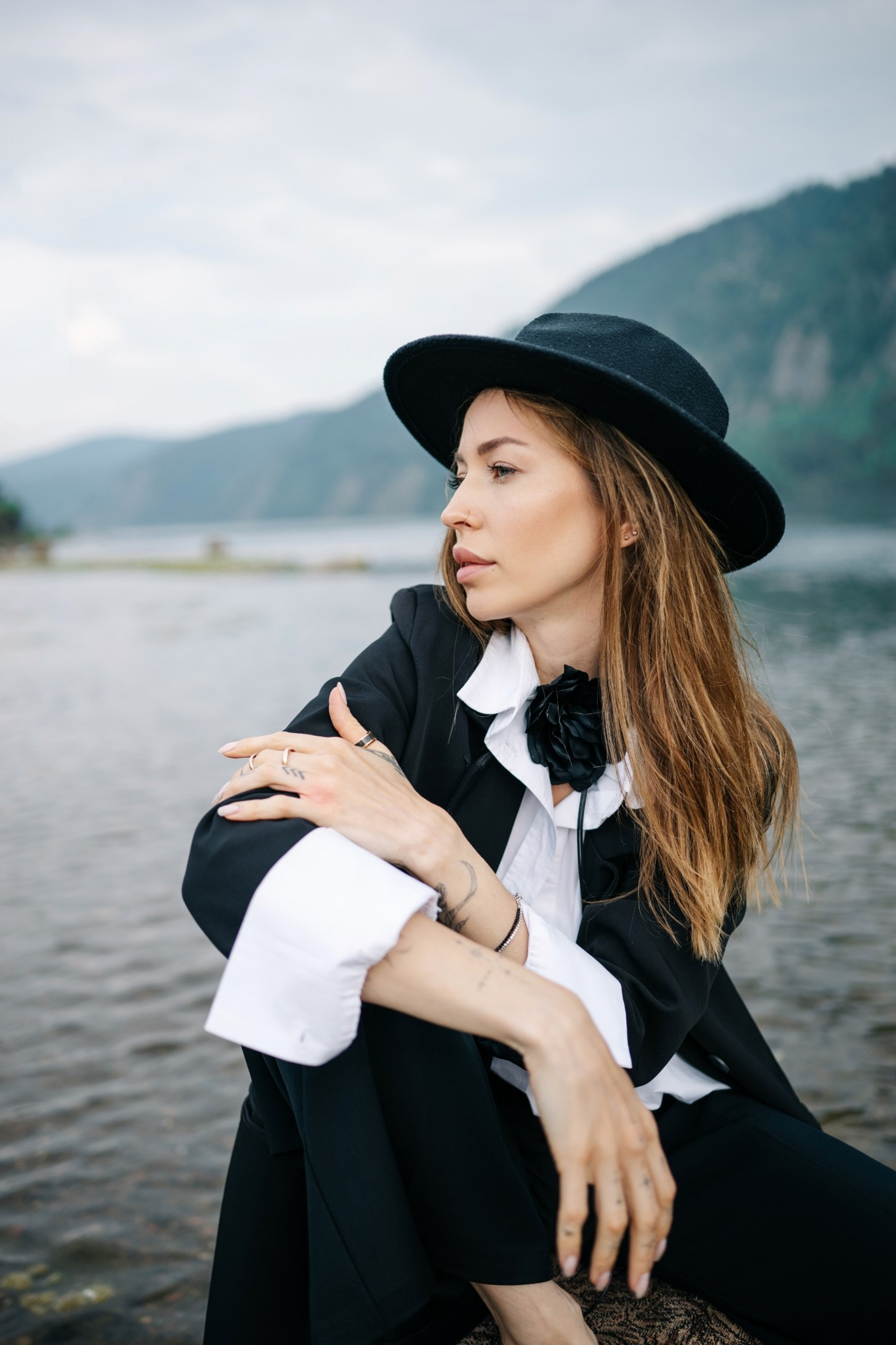 Стильная фотосессия на воде